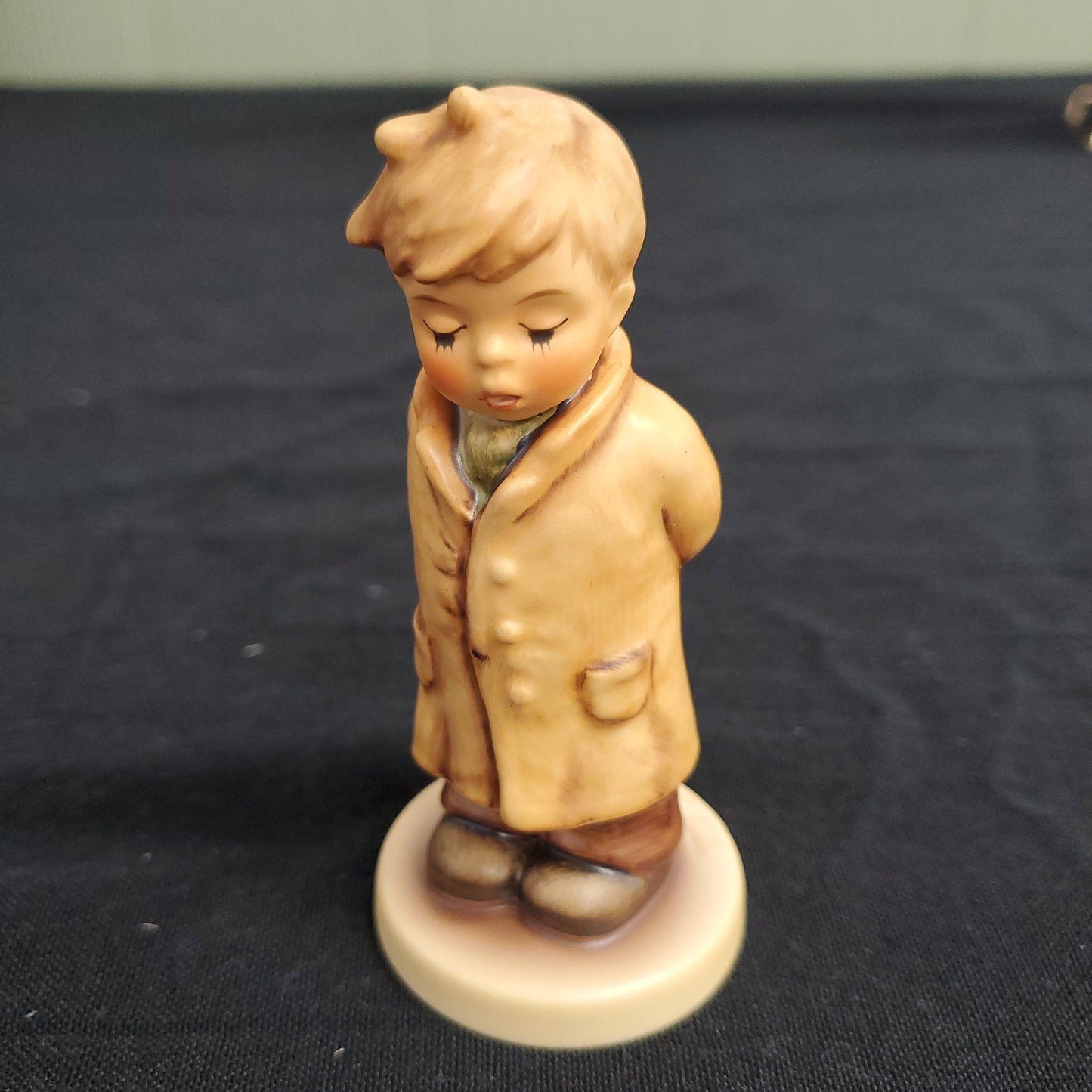 Hummel “Too Shy to Sing” Figurine – Model 845