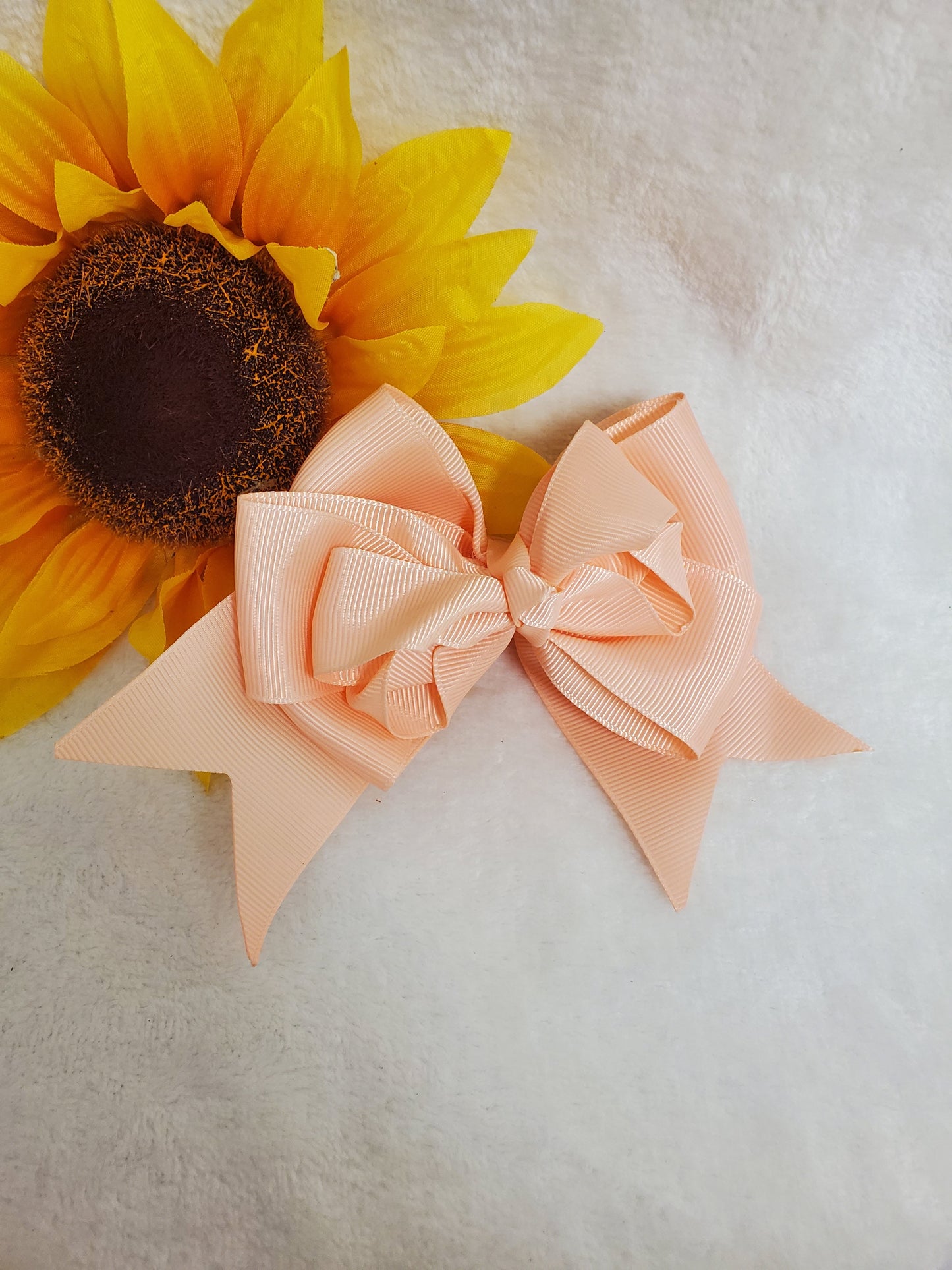 Cute & Colorful Hair Bow for Kids - Stylish Accessories