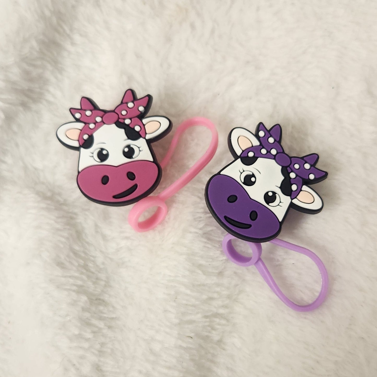 Adorable Cow-Themed Straw Toppers for Fun Drinks