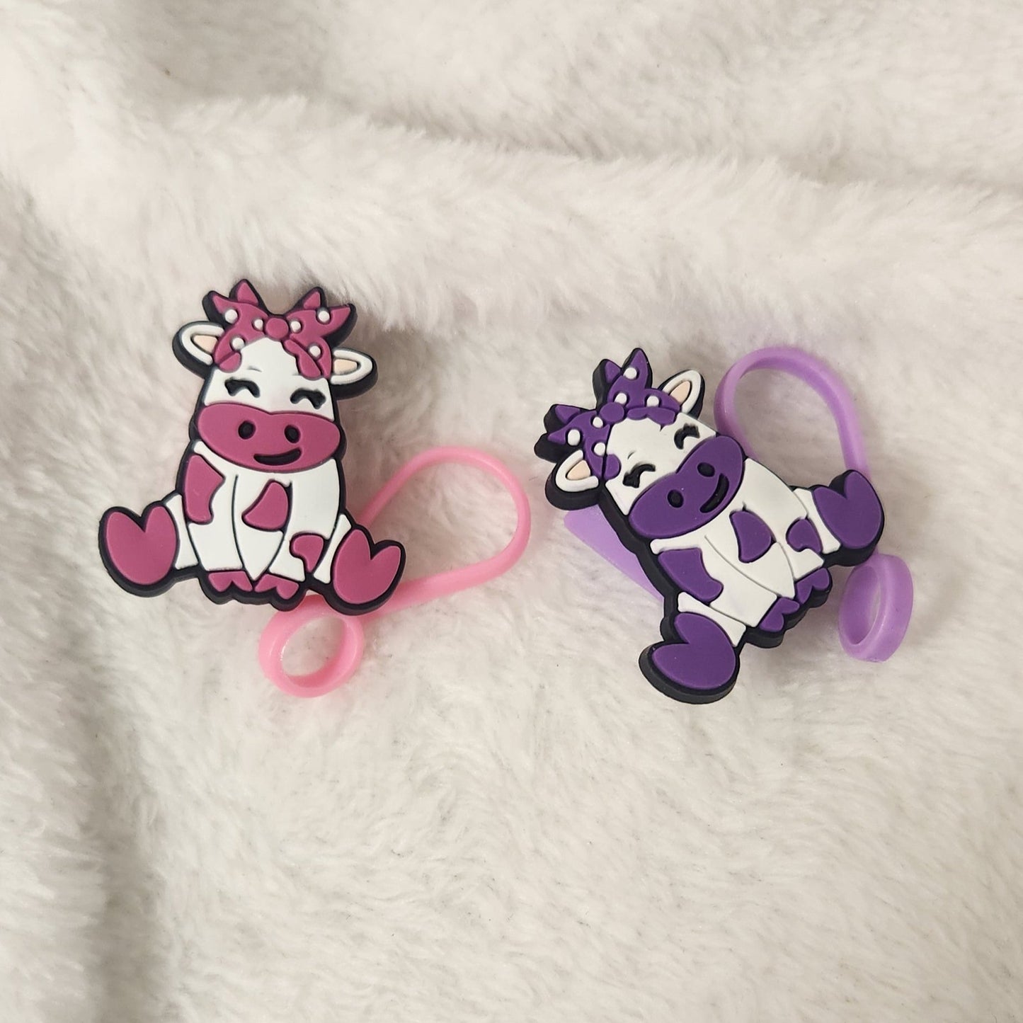 Adorable Cow-Themed Straw Toppers for Fun Drinks