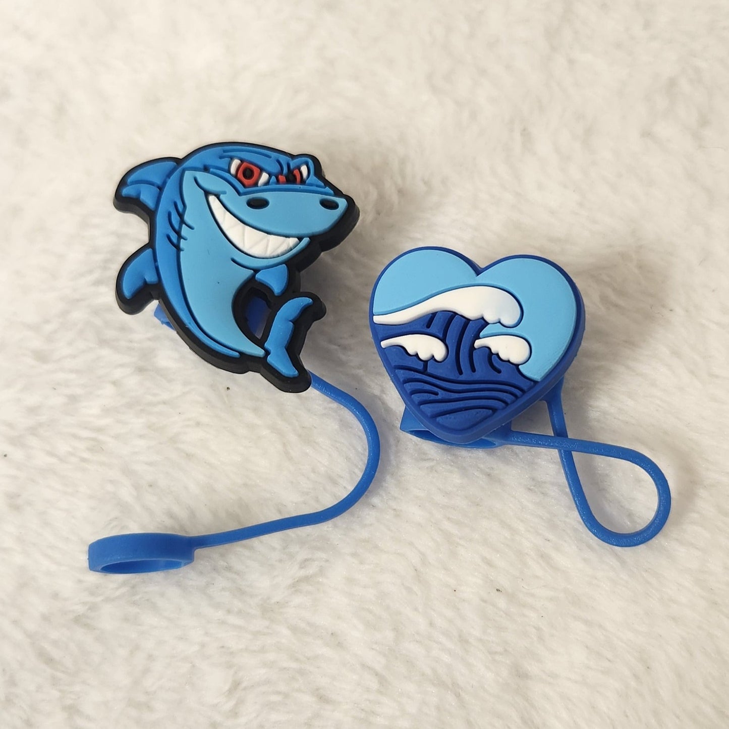 Bright and Cheerful Summer Straw Toppers for Refreshing Sips