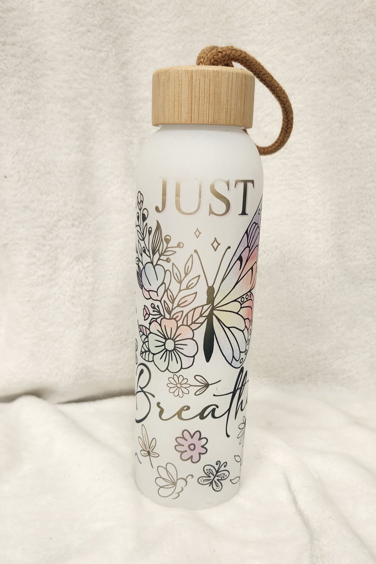 18 Oz Frosted Glass Water Bottle with Lid