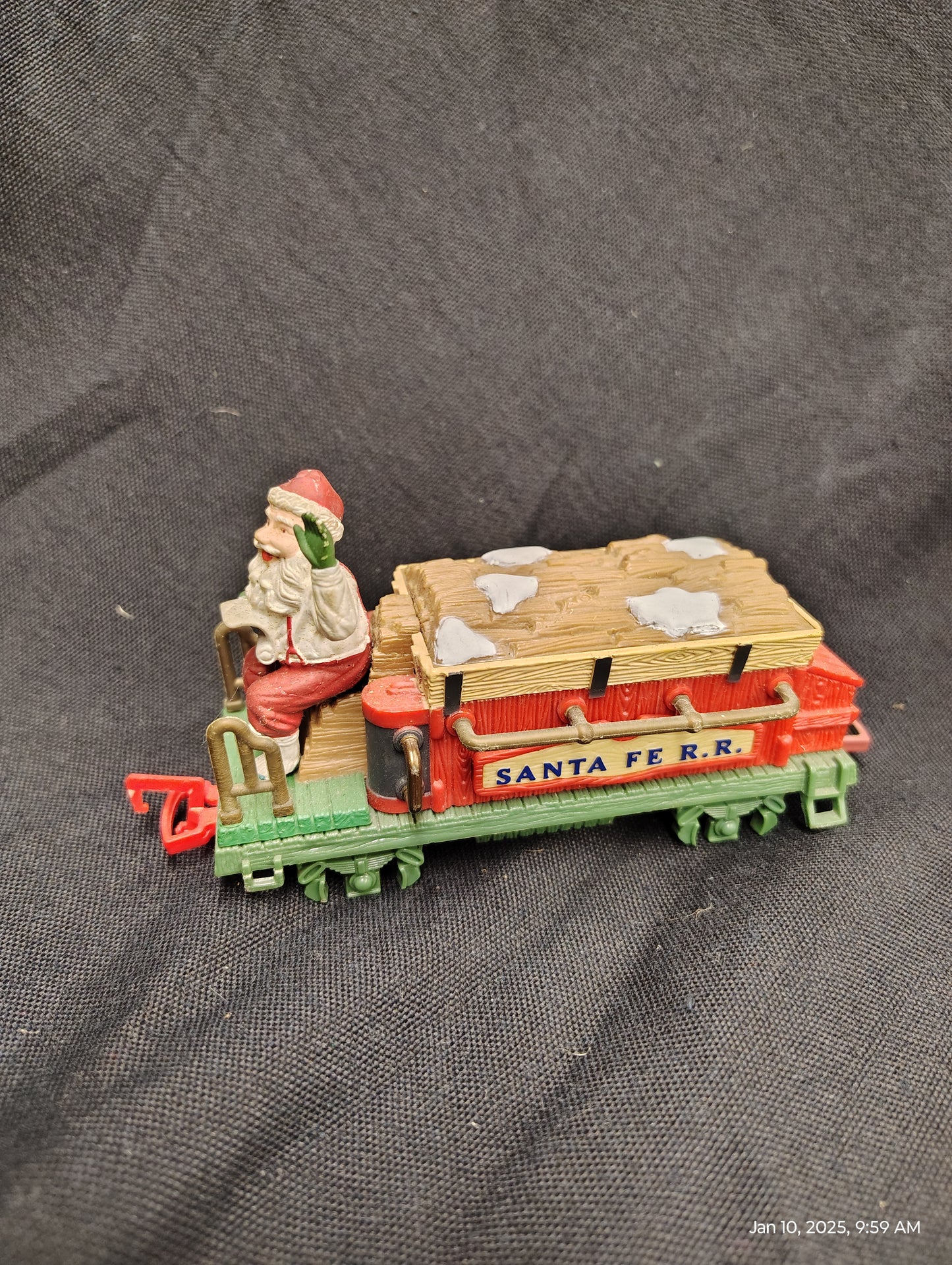 New Bright Holiday Santa Fe R.F. Train Car