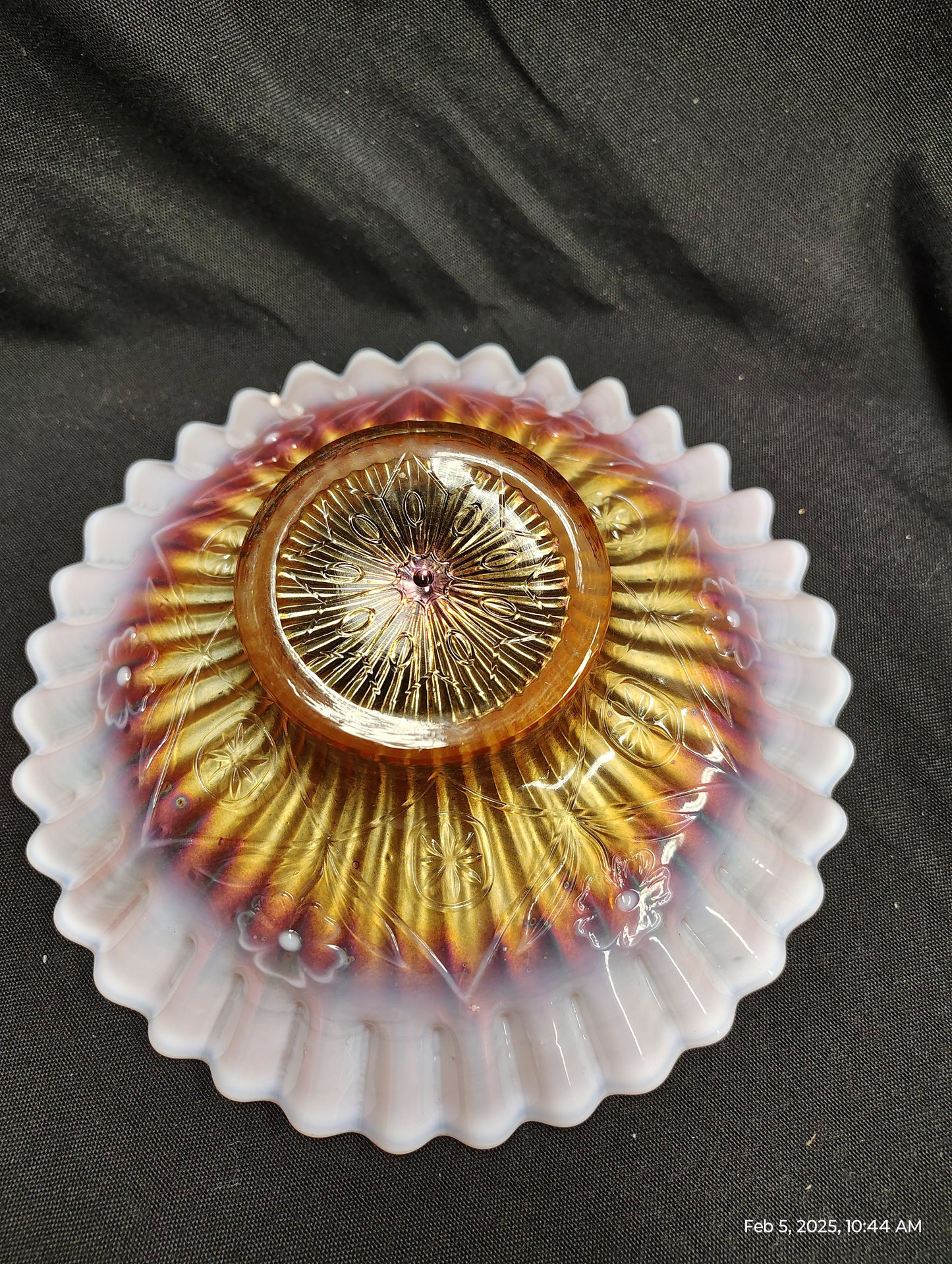 Fenton Marigold ruffled dish