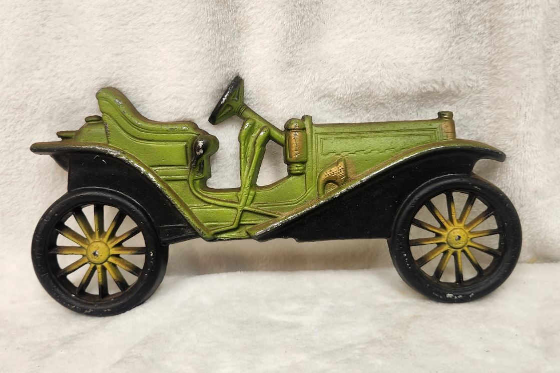 Vintage 1909 Hupmobile Die-cast Metal Car Model by Midwest Products