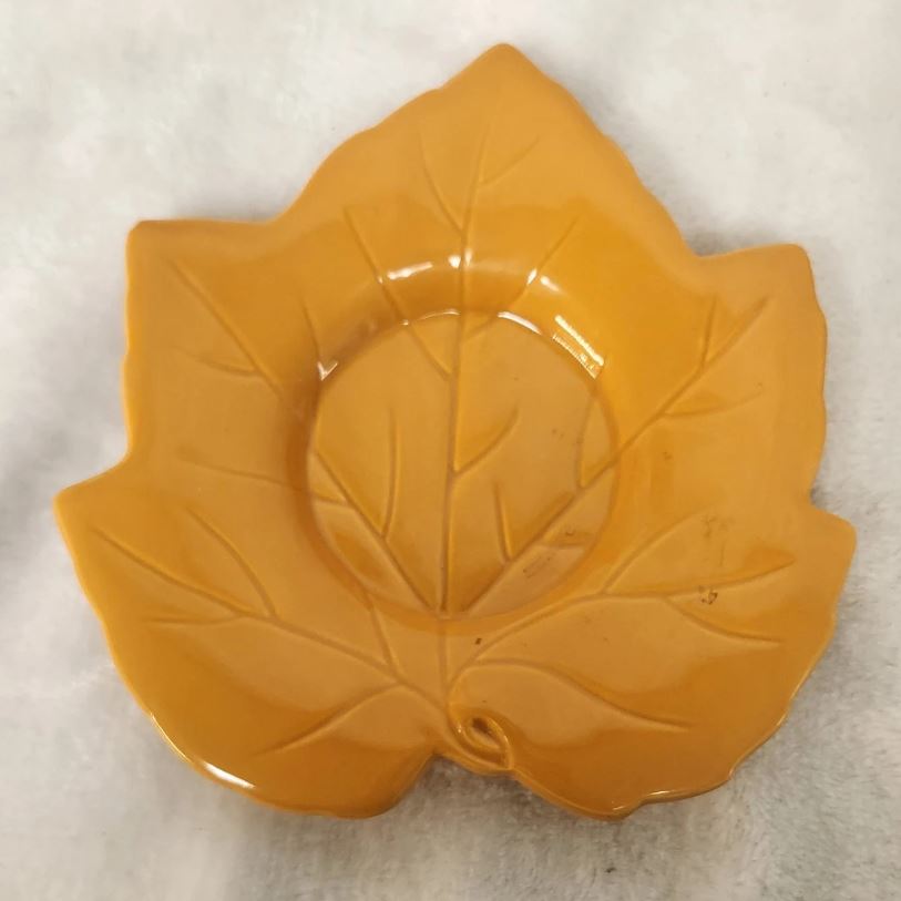 Rustic Maple Leaf Tea Light Holder by Hallmark - Autumn Home Decor