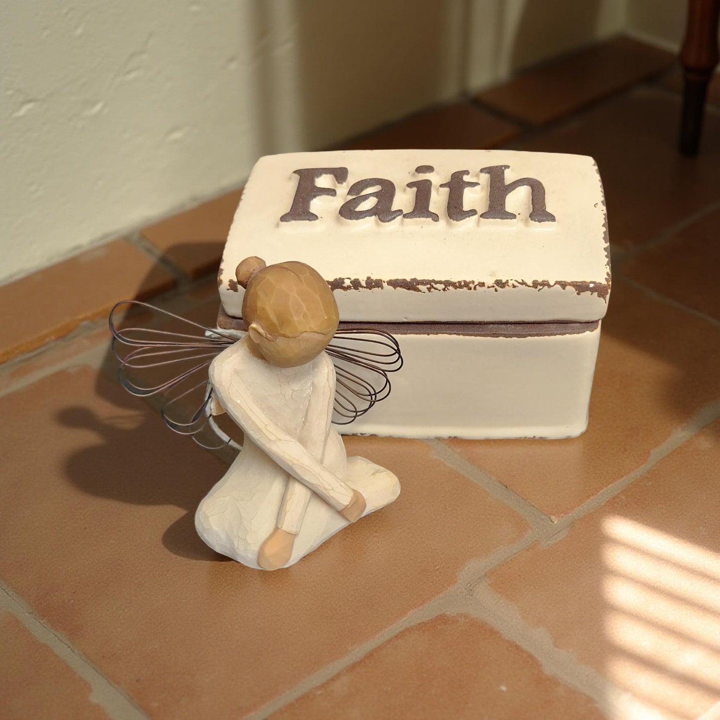 Willow Tree Angel and Faith Box