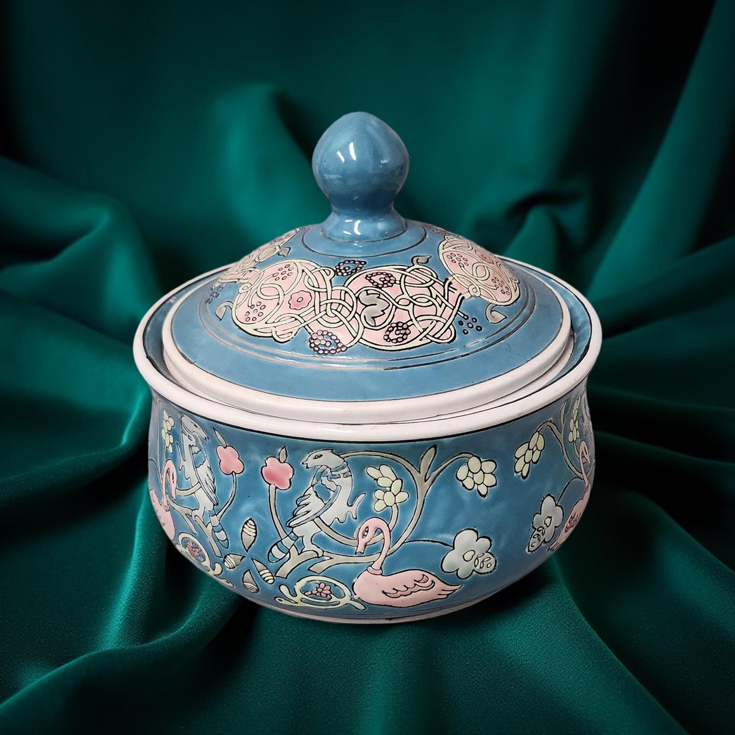 “Vintage Jena Hall Toyo Trading Co. H.F.P. Macau Ceramic Trinket Box – Signature Label”