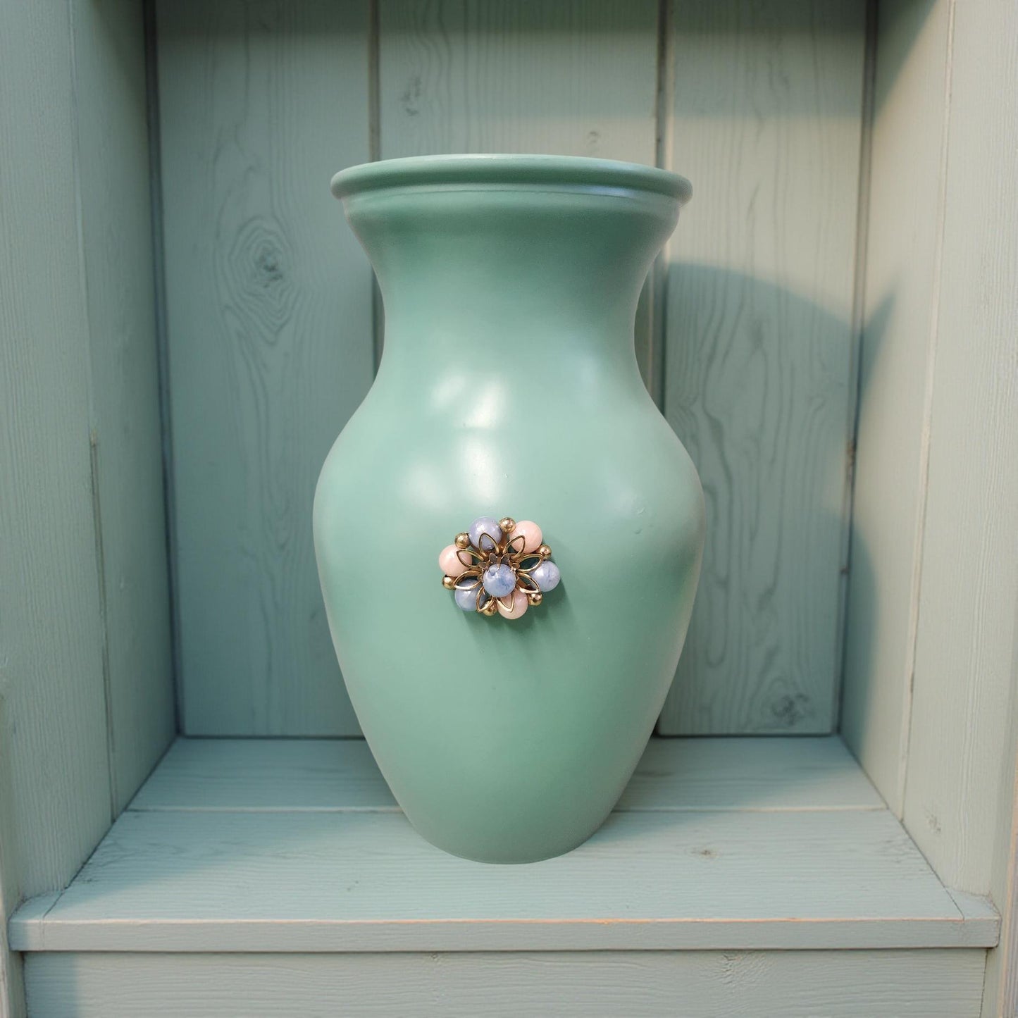 Rustic Kitchen Table Centerpiece, Vintage Style Vase - Home Decor
