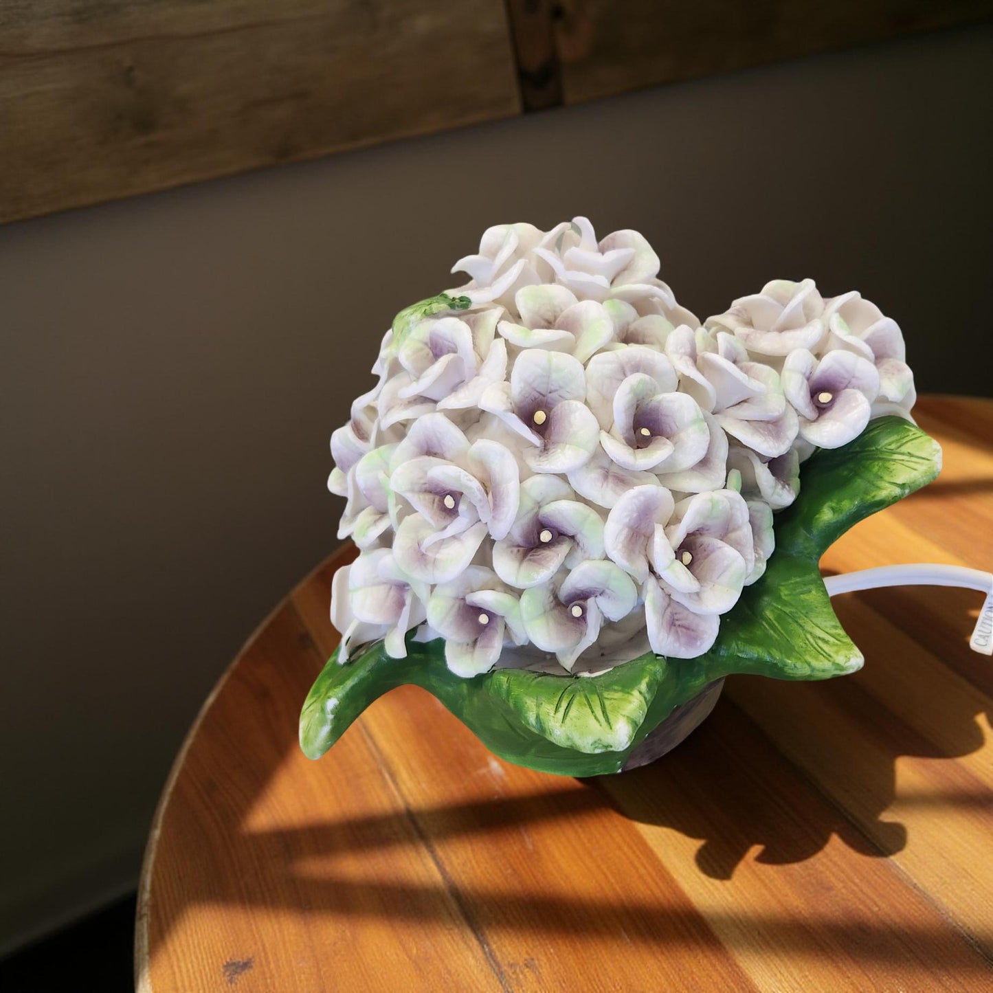 🌸 Hydrangea Night Light – Soft Glow Floral Accent