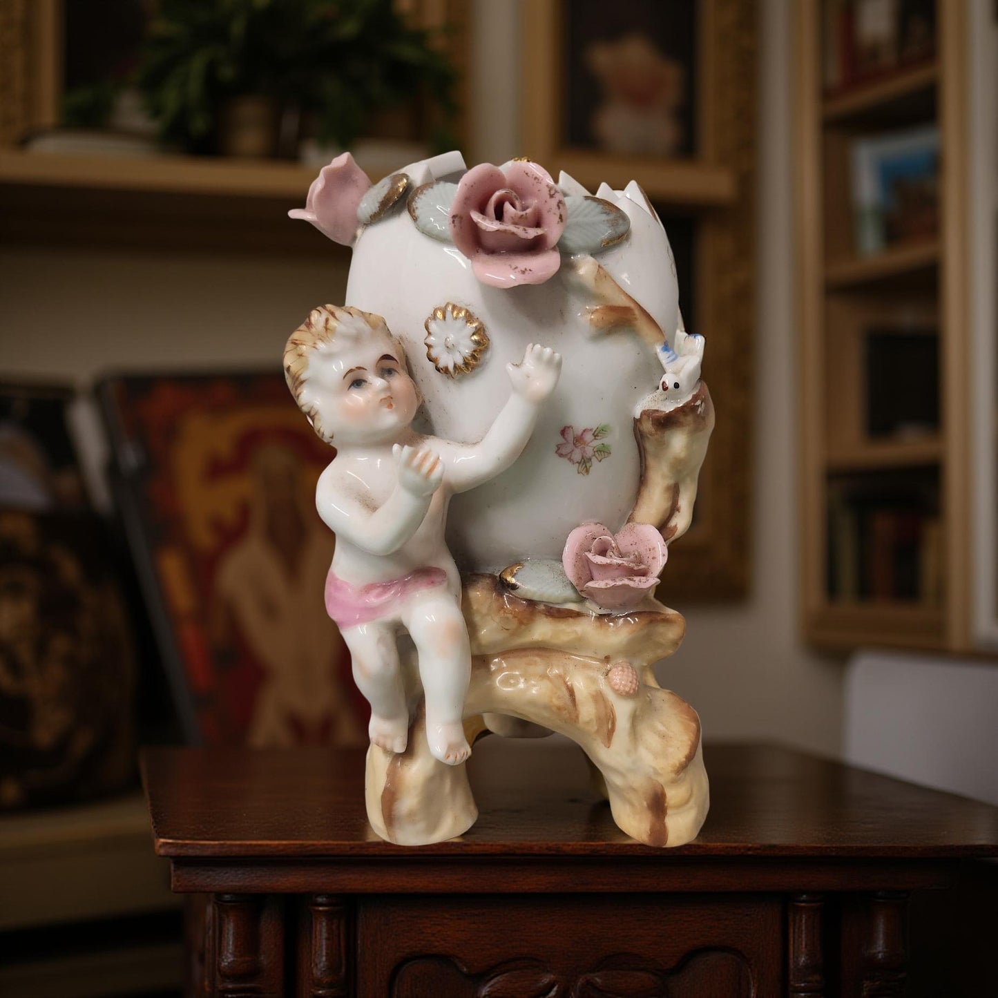 Ucagco Decorative Vases & Figurines - Victorian Collection