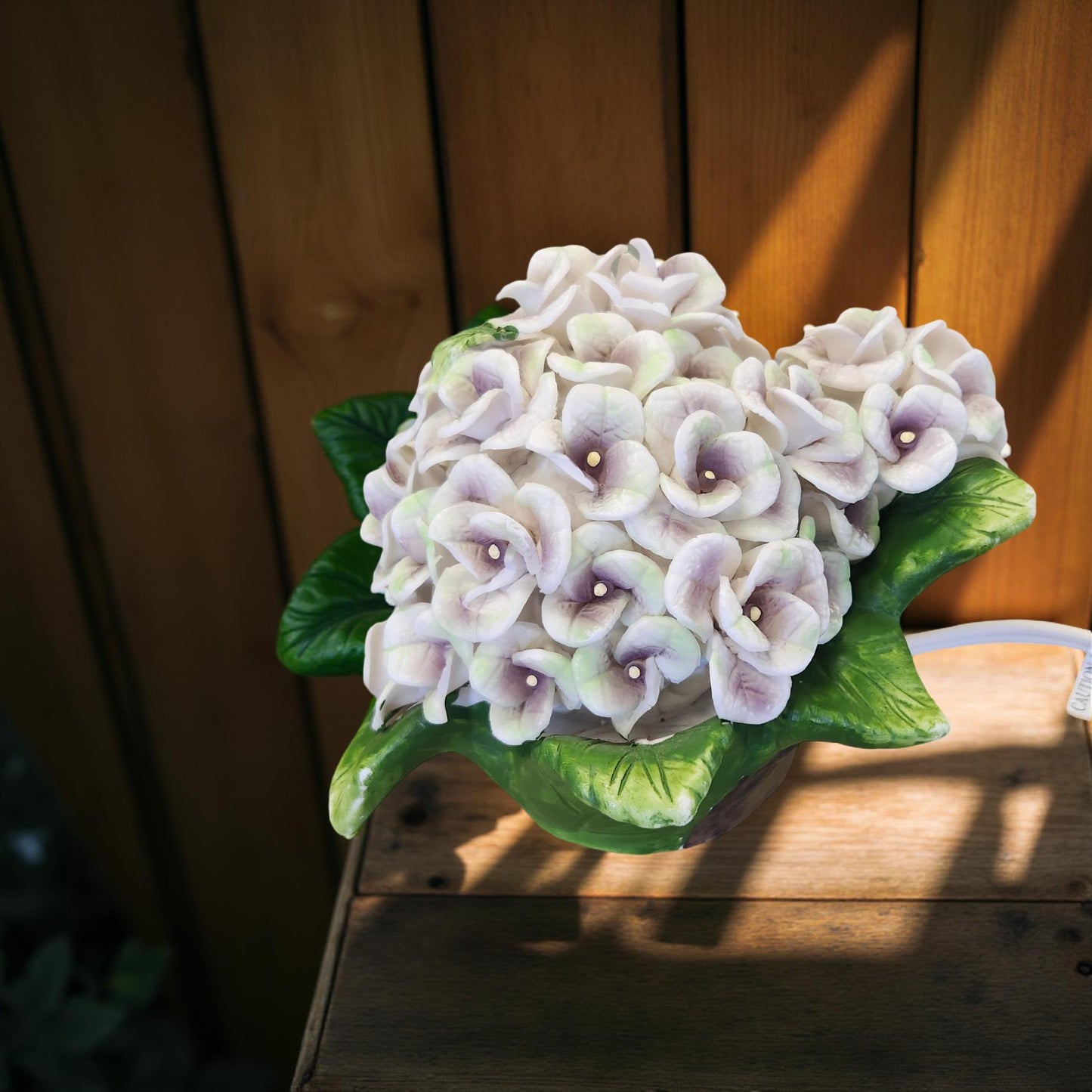 🌸 Hydrangea Night Light – Soft Glow Floral Accent