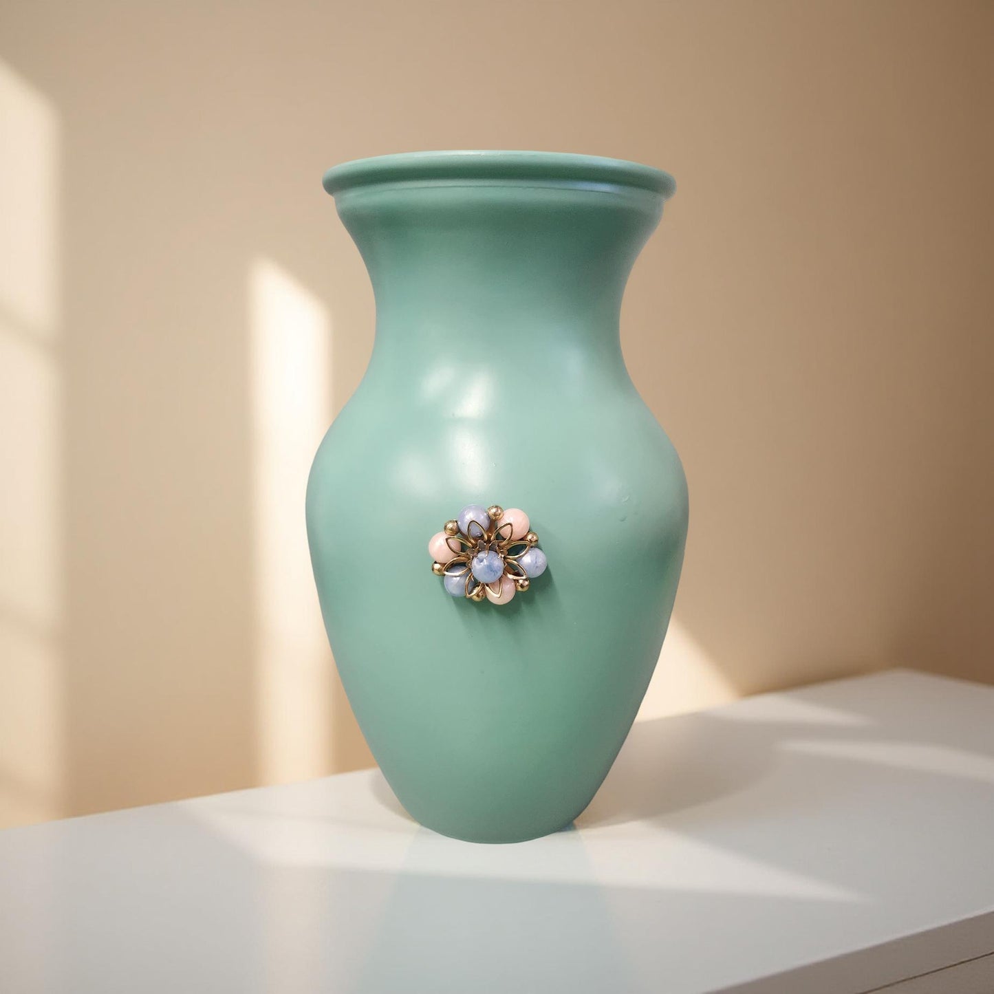 Rustic Kitchen Table Centerpiece, Vintage Style Vase - Home Decor