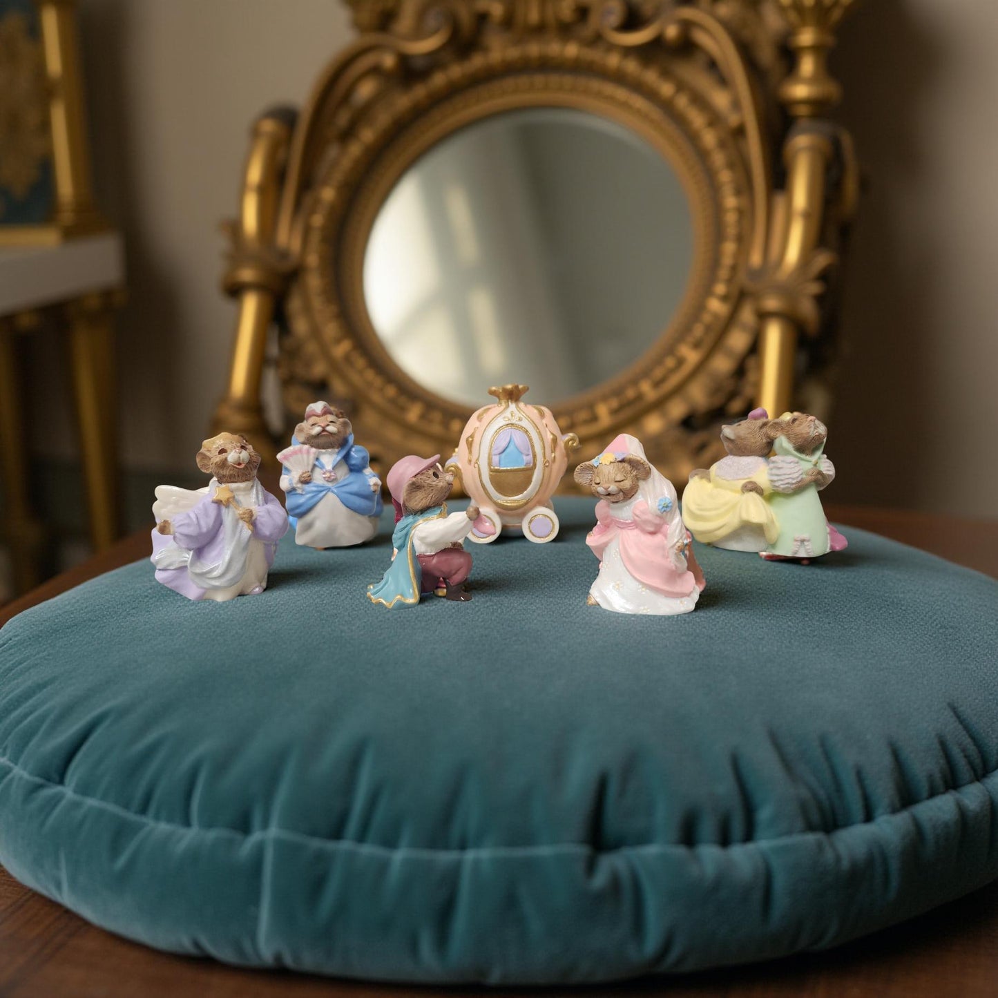5-Piece Cinderella Figurines 1995 - Hallmark Keepsake Collector's Club Set