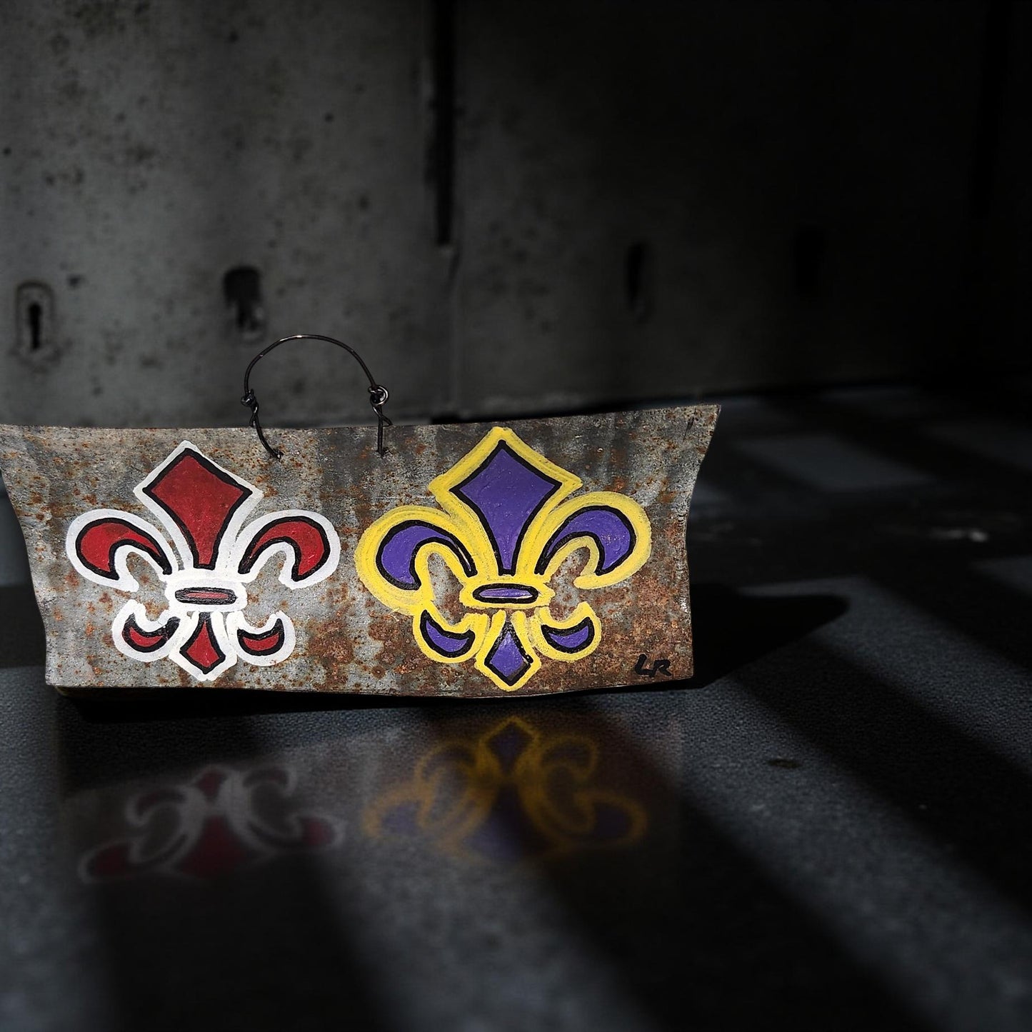 LSU and UL Football Tins