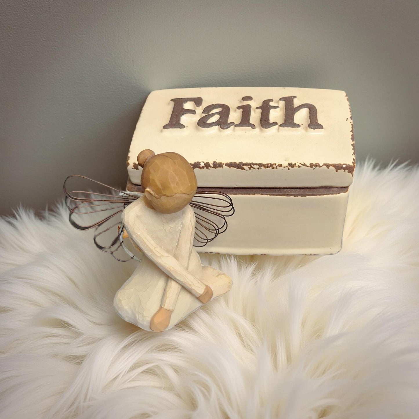 Willow Tree Angel and Faith Box