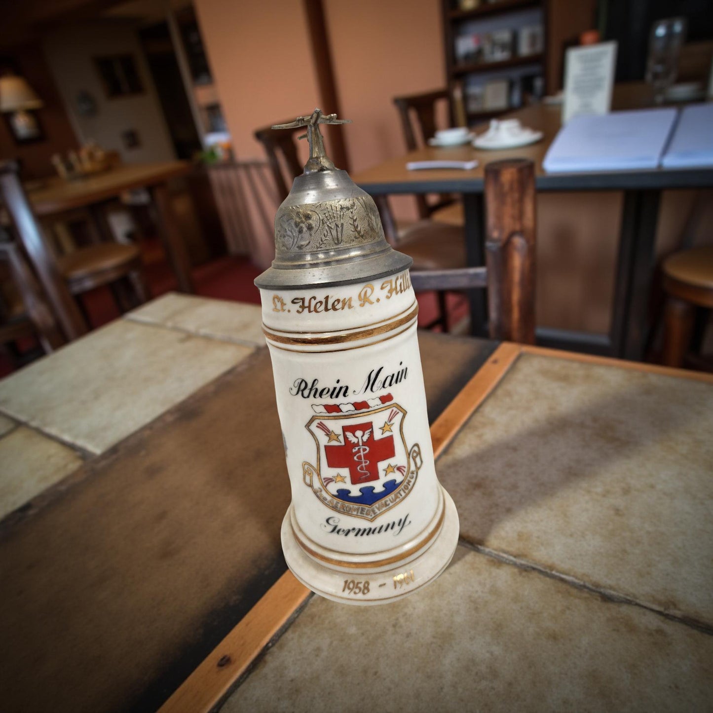 1958 Lithophanr Stein