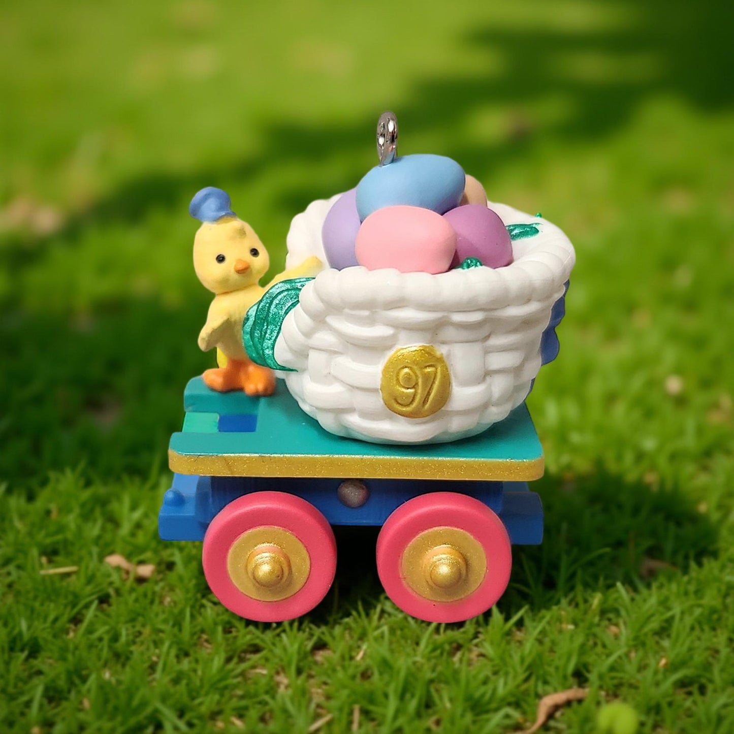 Retro Easter Decor - Hallmark Series Ornaments