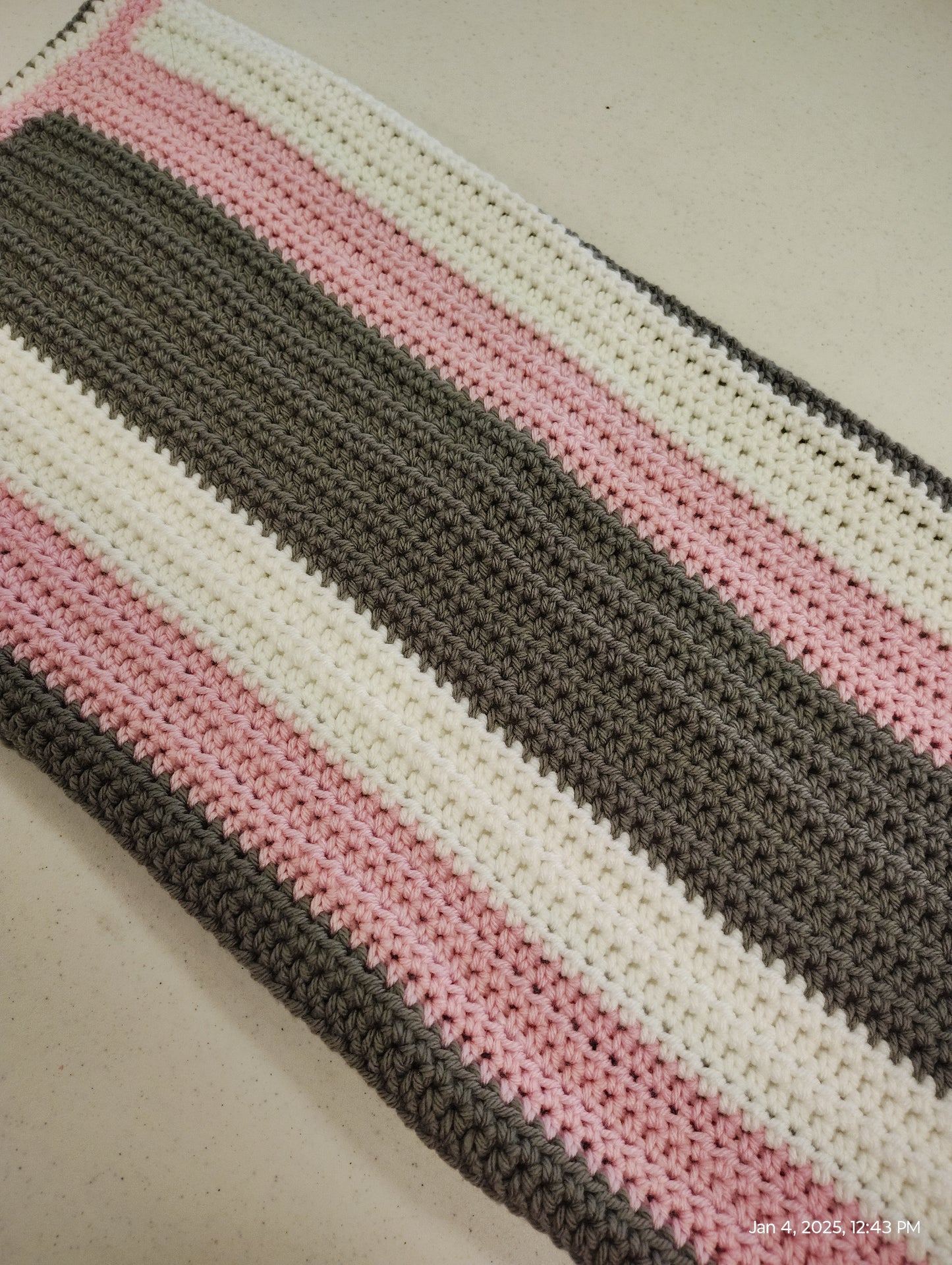 Handmade Crochet Baby Blanket - Soft & Cozy Newborn Gift