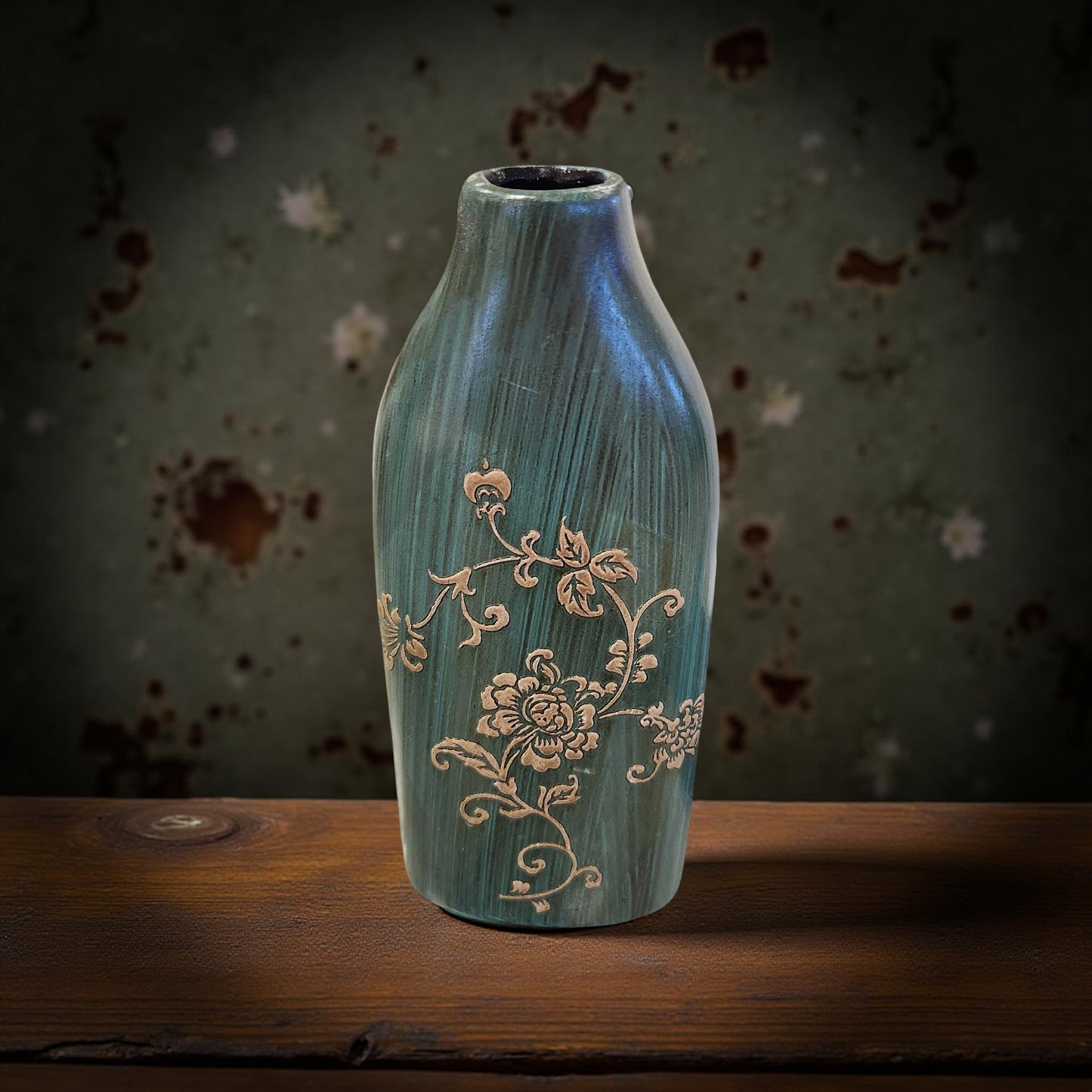 ๐ธ๐พ Vintage Glass Bottle โ Hand-Painted Floral Design (Lid Not Included)