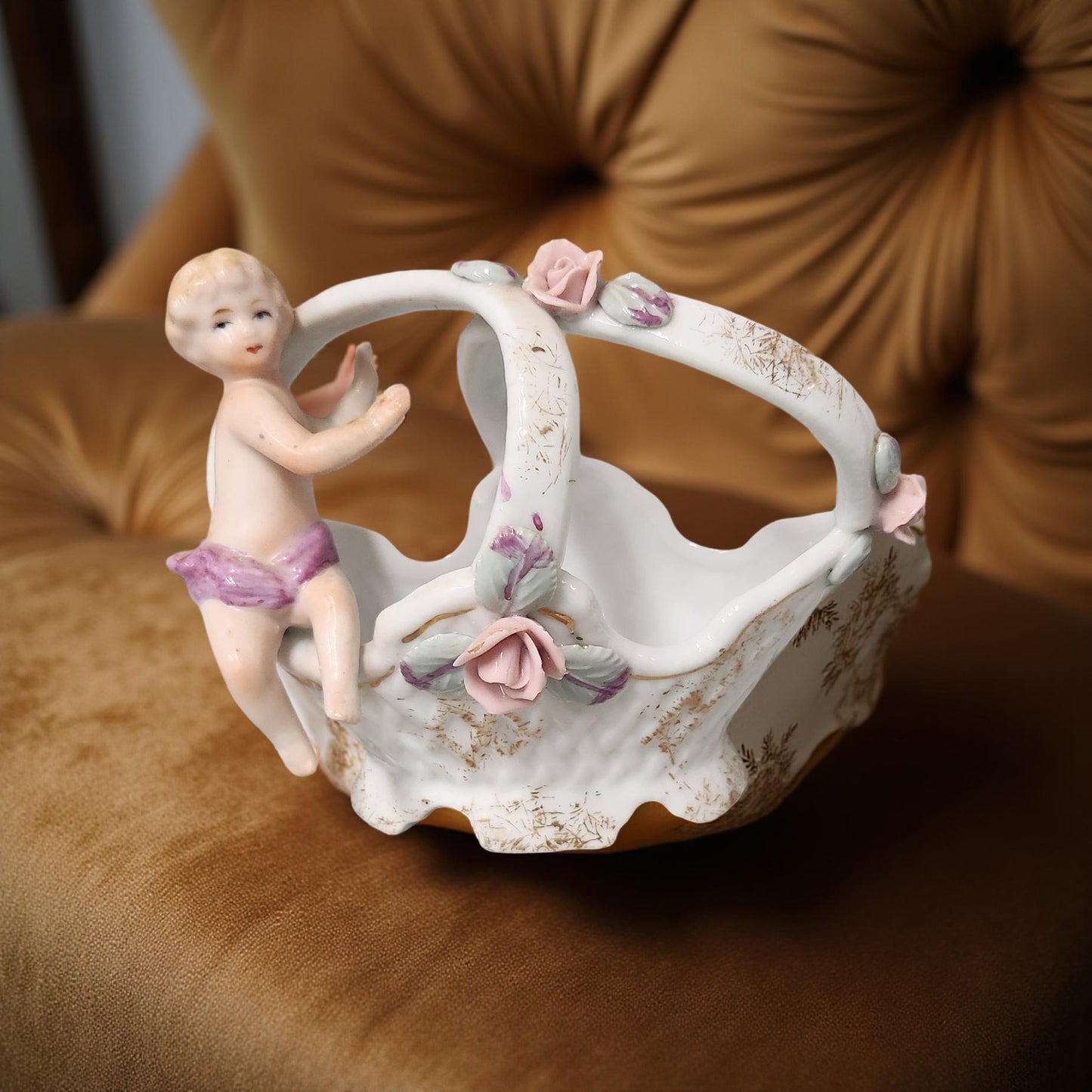 Ucagco Decorative Vases & Figurines - Victorian Collection