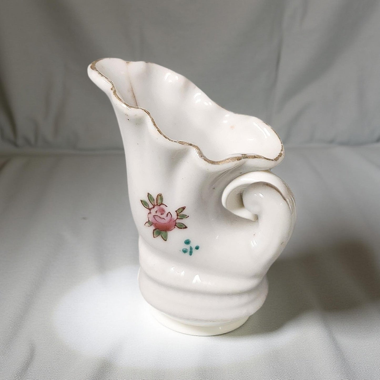Vintage Thames Porcelain Decor - Victorian Style