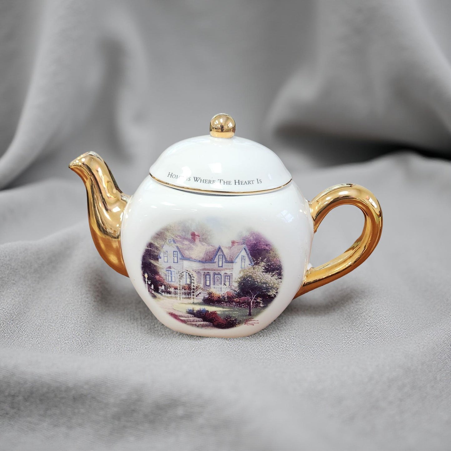 Thomas Kinkade Ceramic Teapot - "Home is where the heart is"