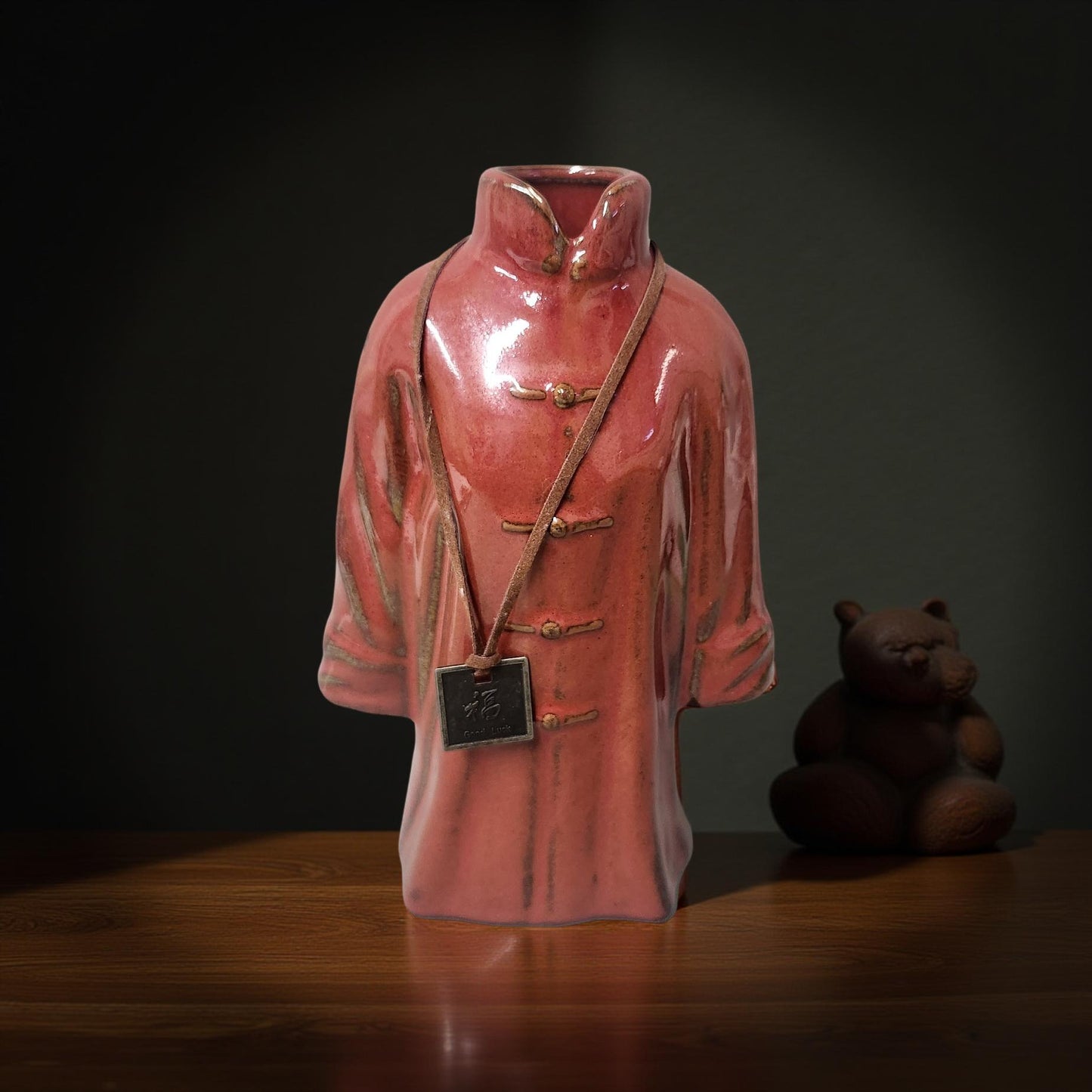 Traditional Kimono Oriental Coat Vase – Red Coat