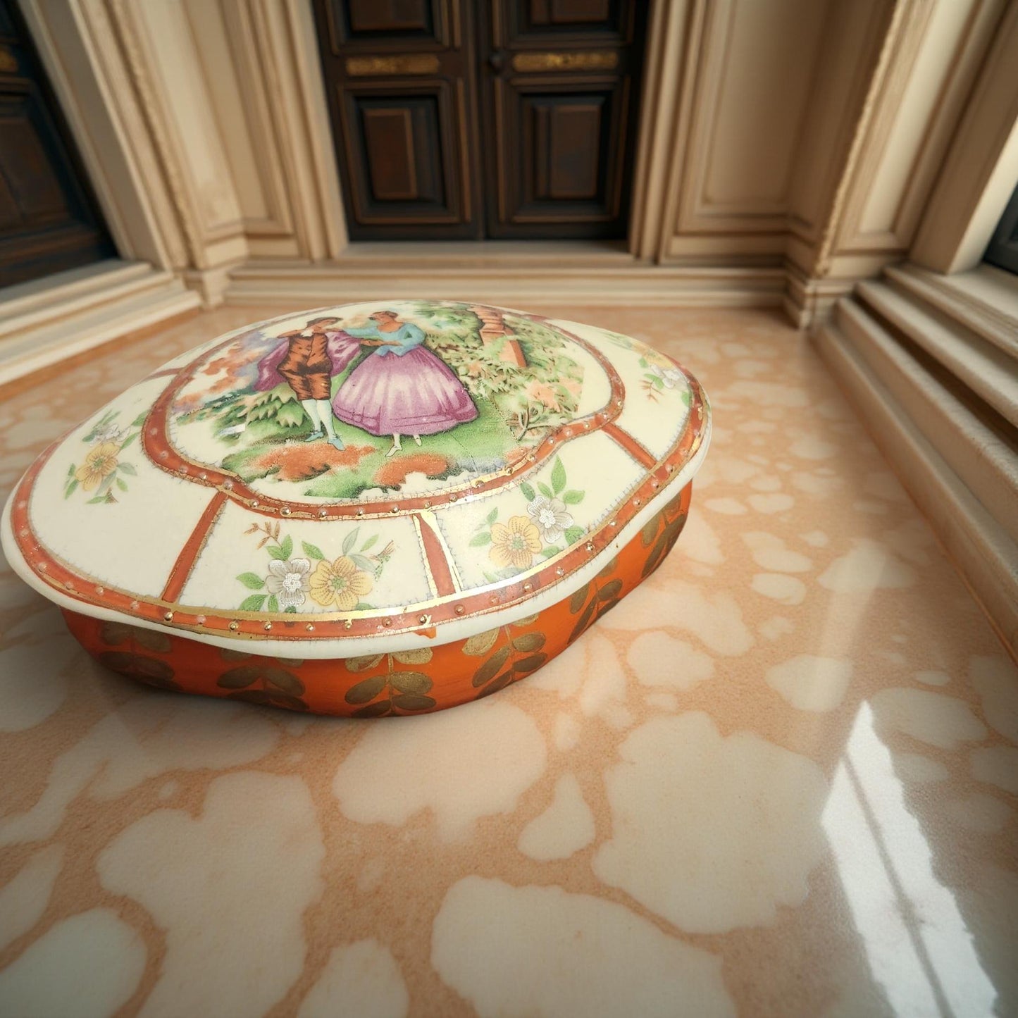 Oval Victorian Porcelain box