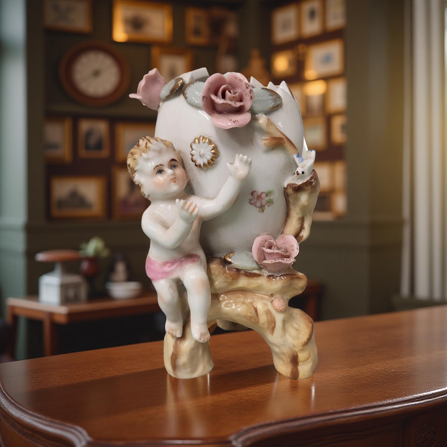 Ucagco Decorative Vases & Figurines - Victorian Collection