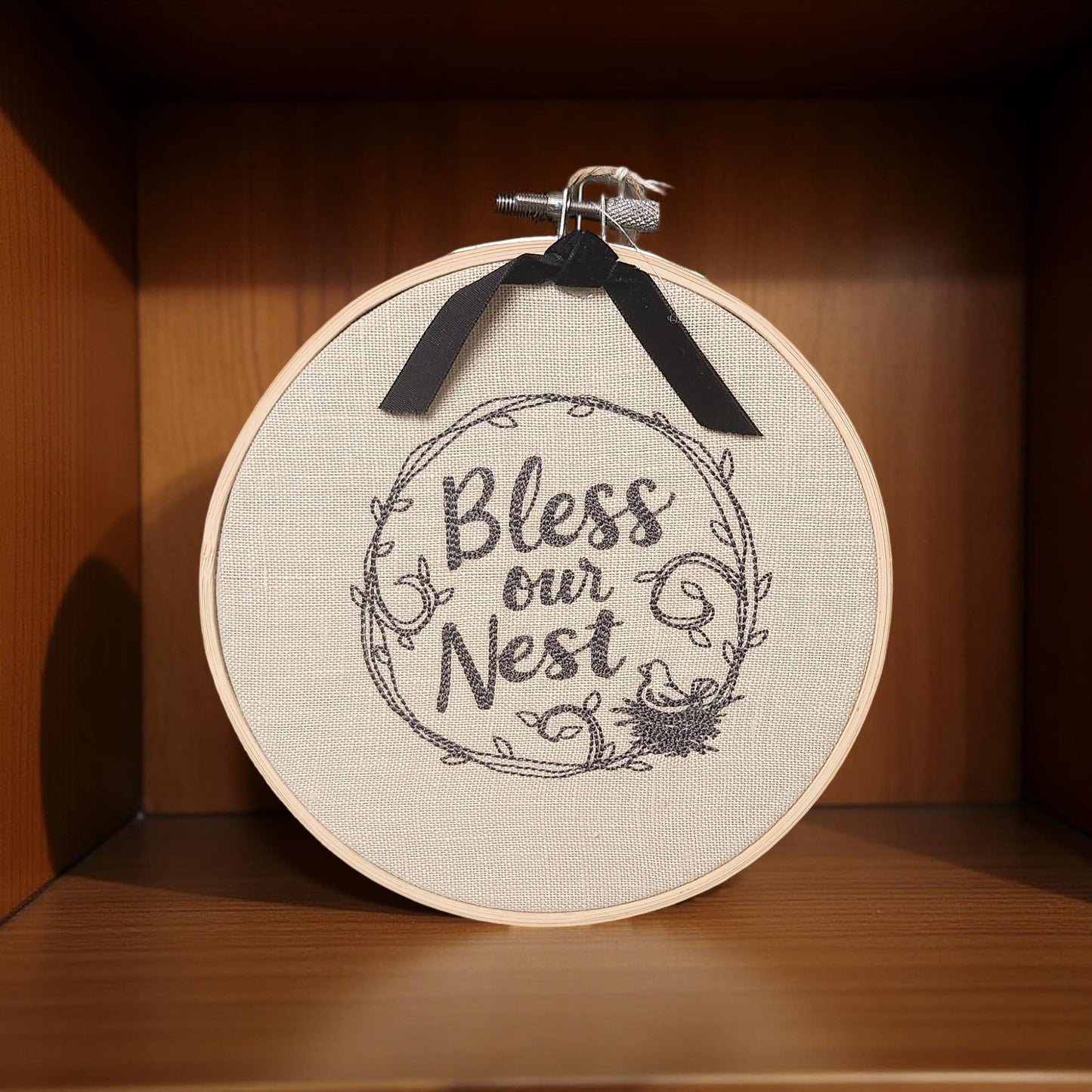 Unique Embroidery Hoop Art for Modern Living Spaces
