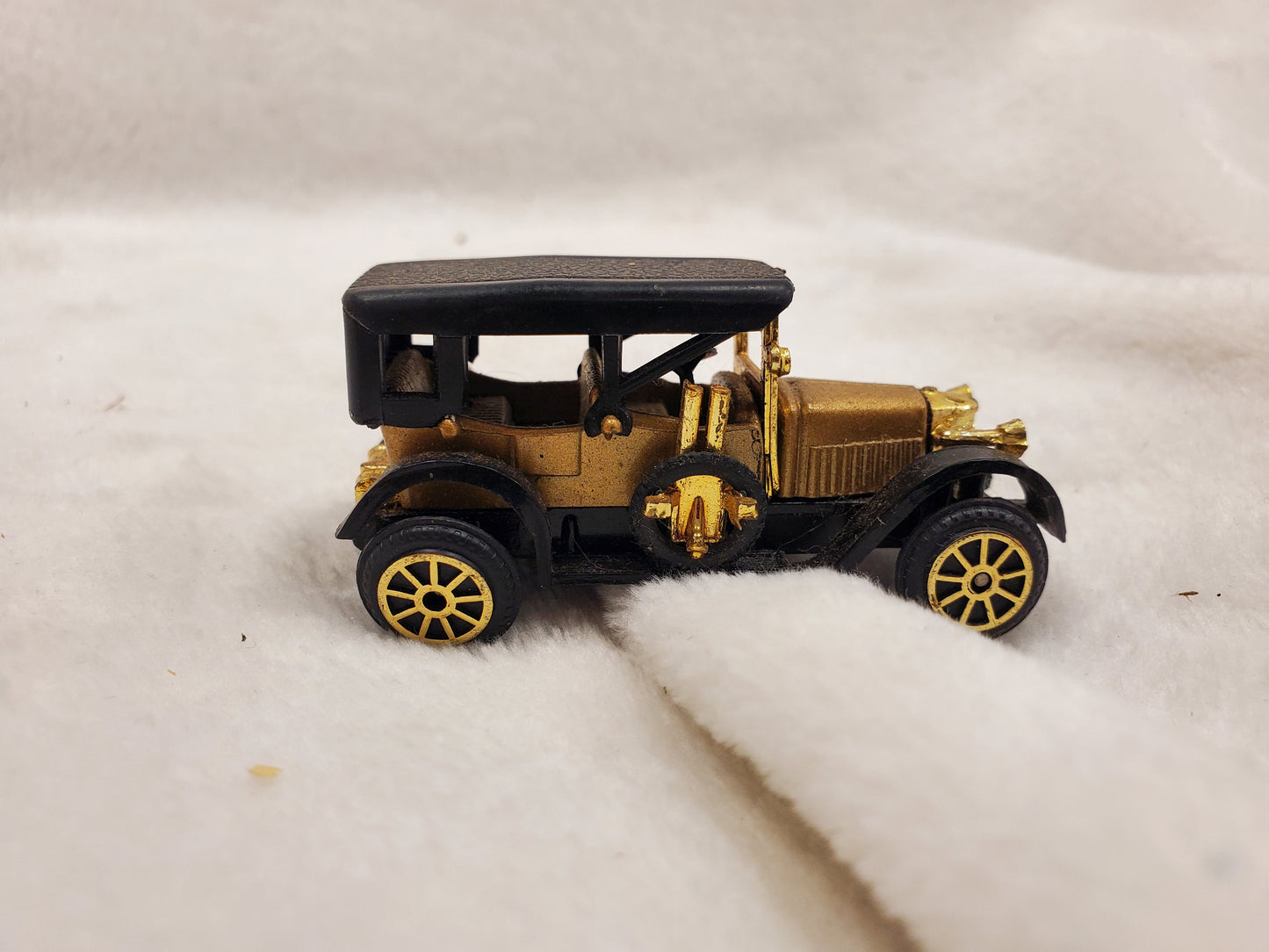 Vintage Die-cast Cars