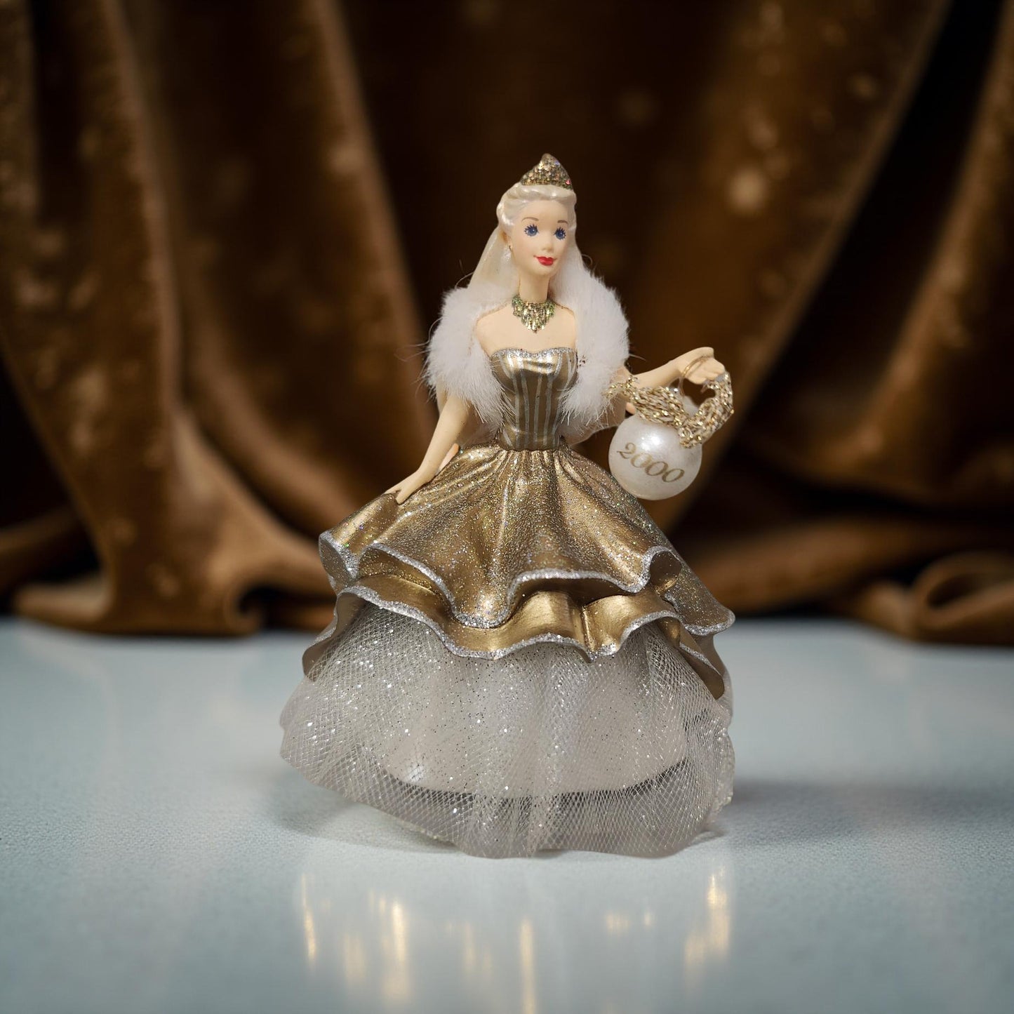 2000 Collectible Barbie Holiday Ornament - Hallmark Collection