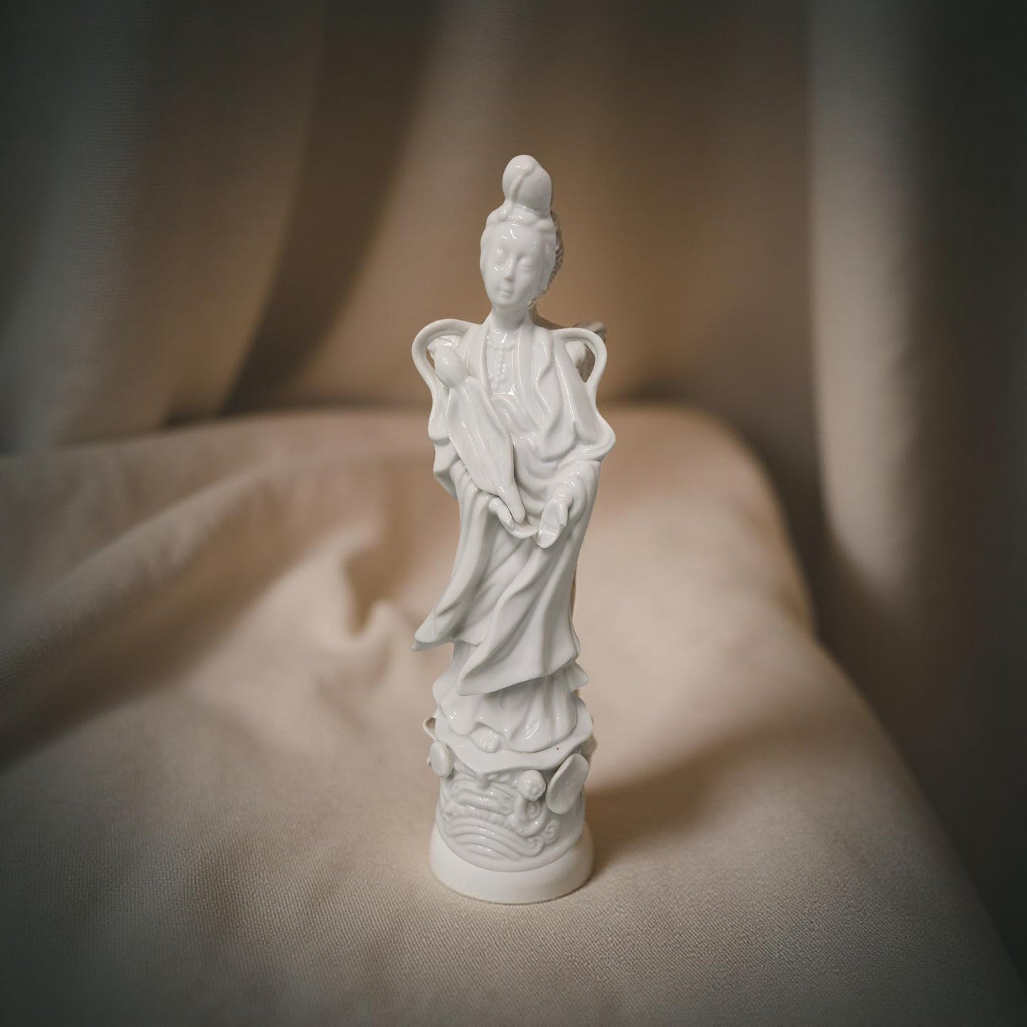 Large White Porcelain Guanyin (Kwan Yin) Statue