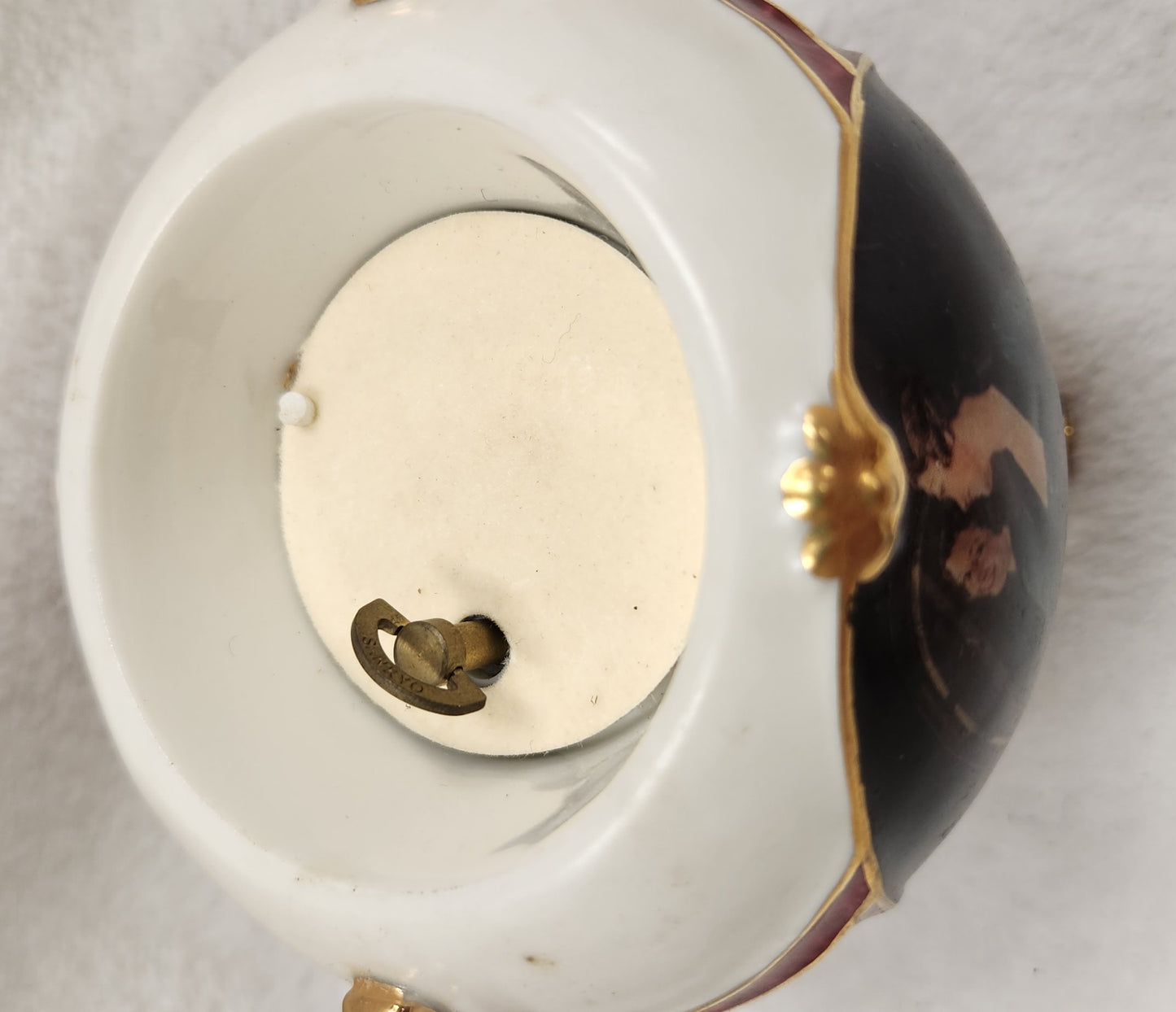 Norman Rockwell - 2001 URN Everylasting Memories Music Box - A Time to Remember