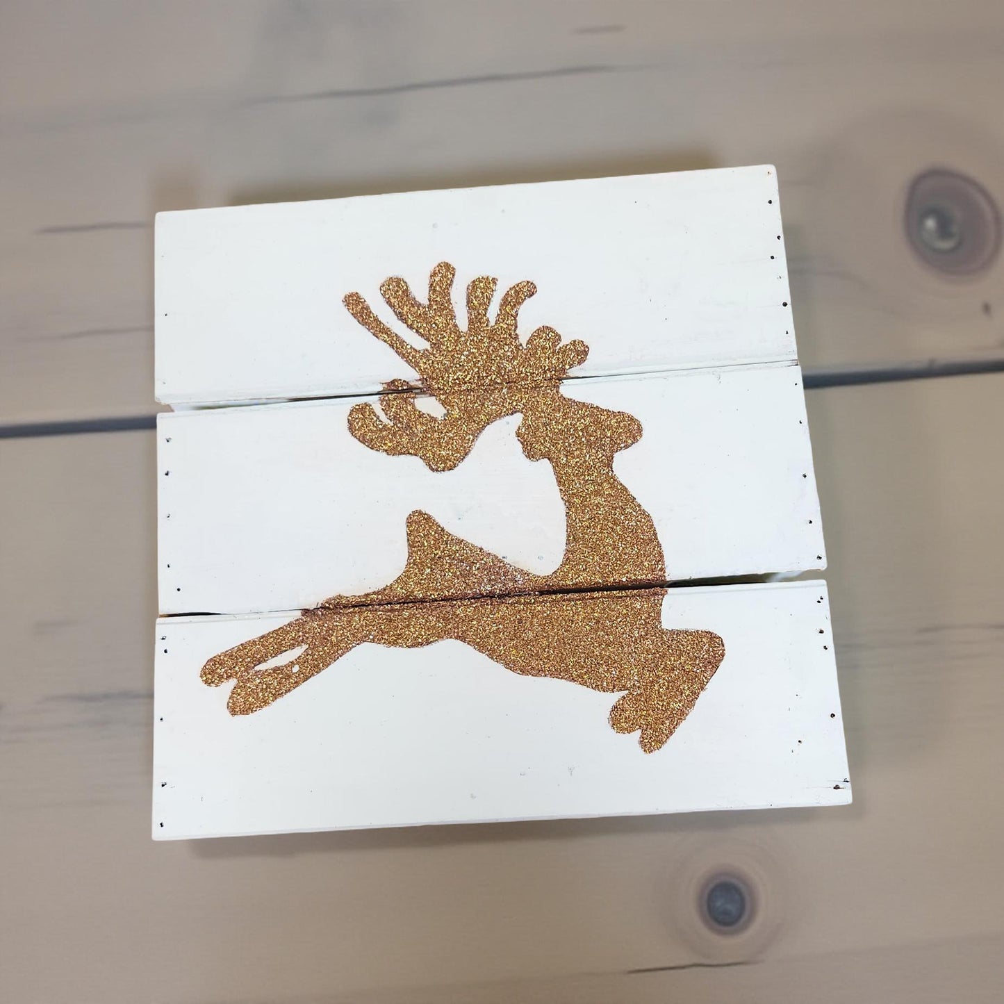 ✨ Glittering Reindeer Wall Art