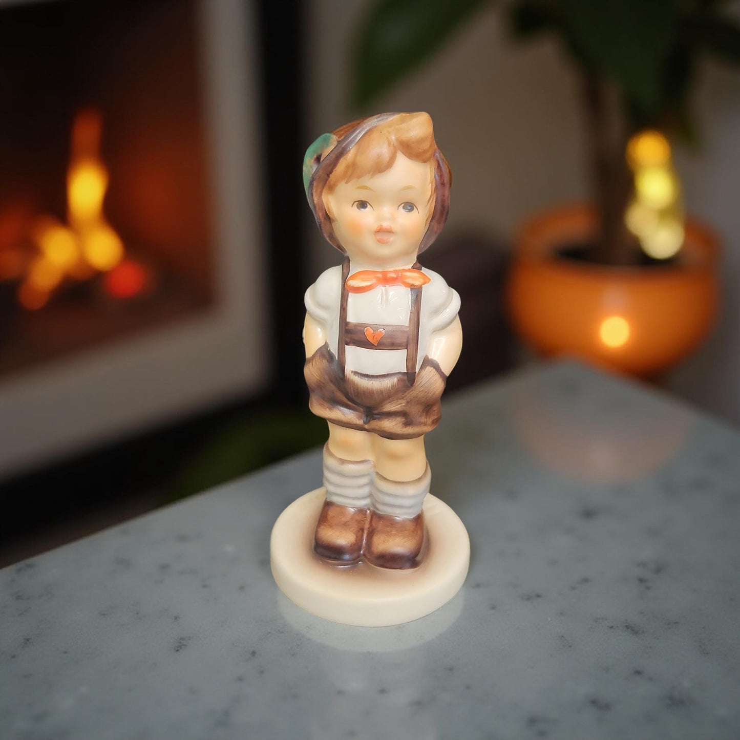 Hummel “For Keeps” Figurine – Model 630