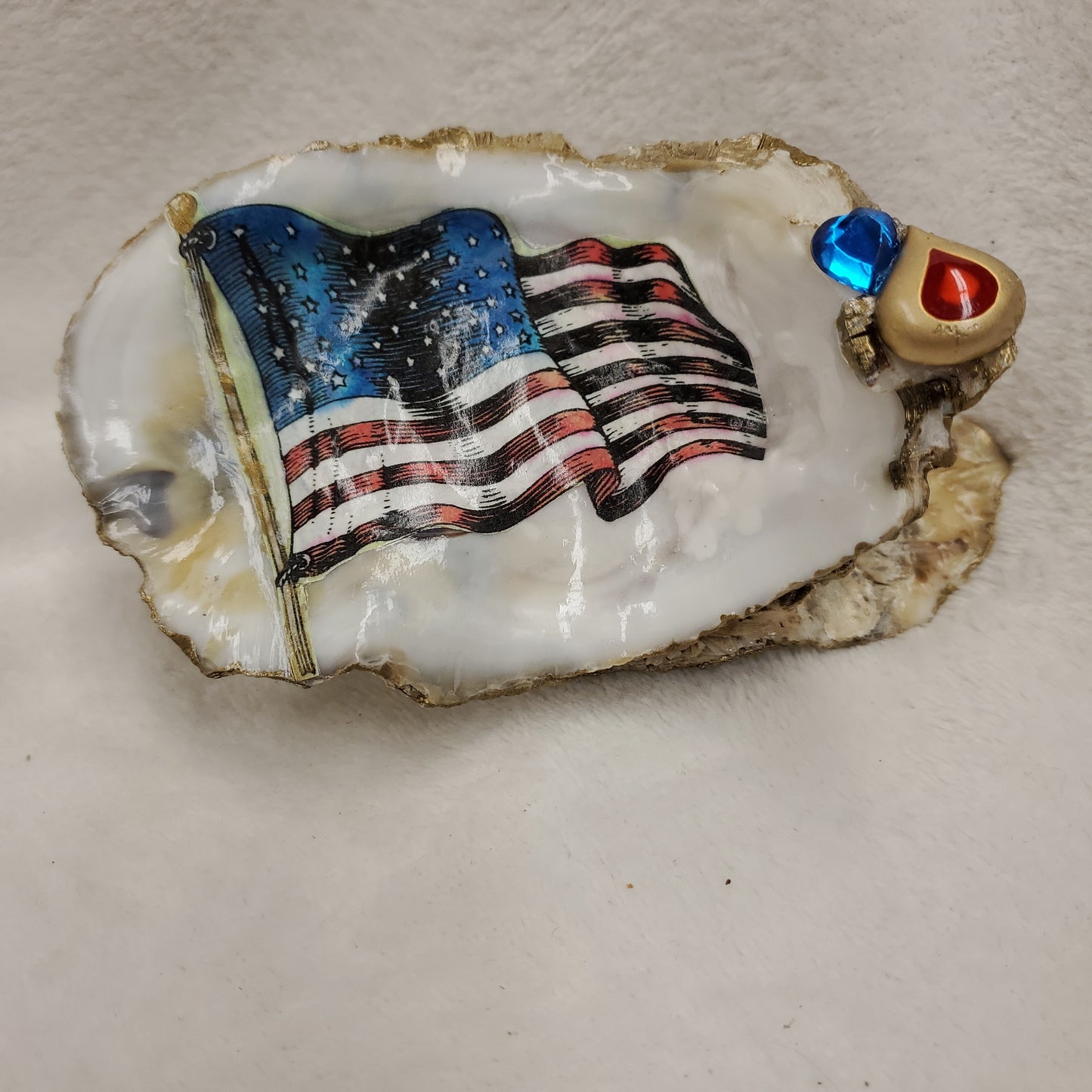 Patriotic Decorated Oyster Shells (PT)
