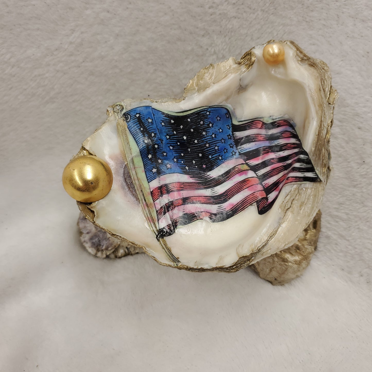 Patriotic Decorated Oyster Shells (PT)