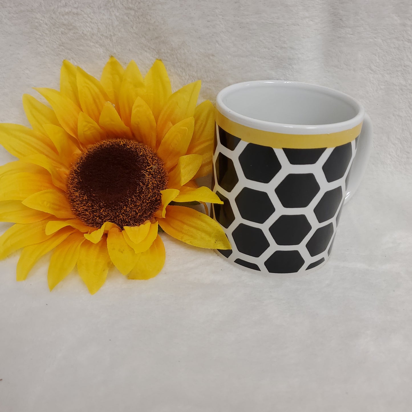 Beehive Design Coffee Mug and Plate