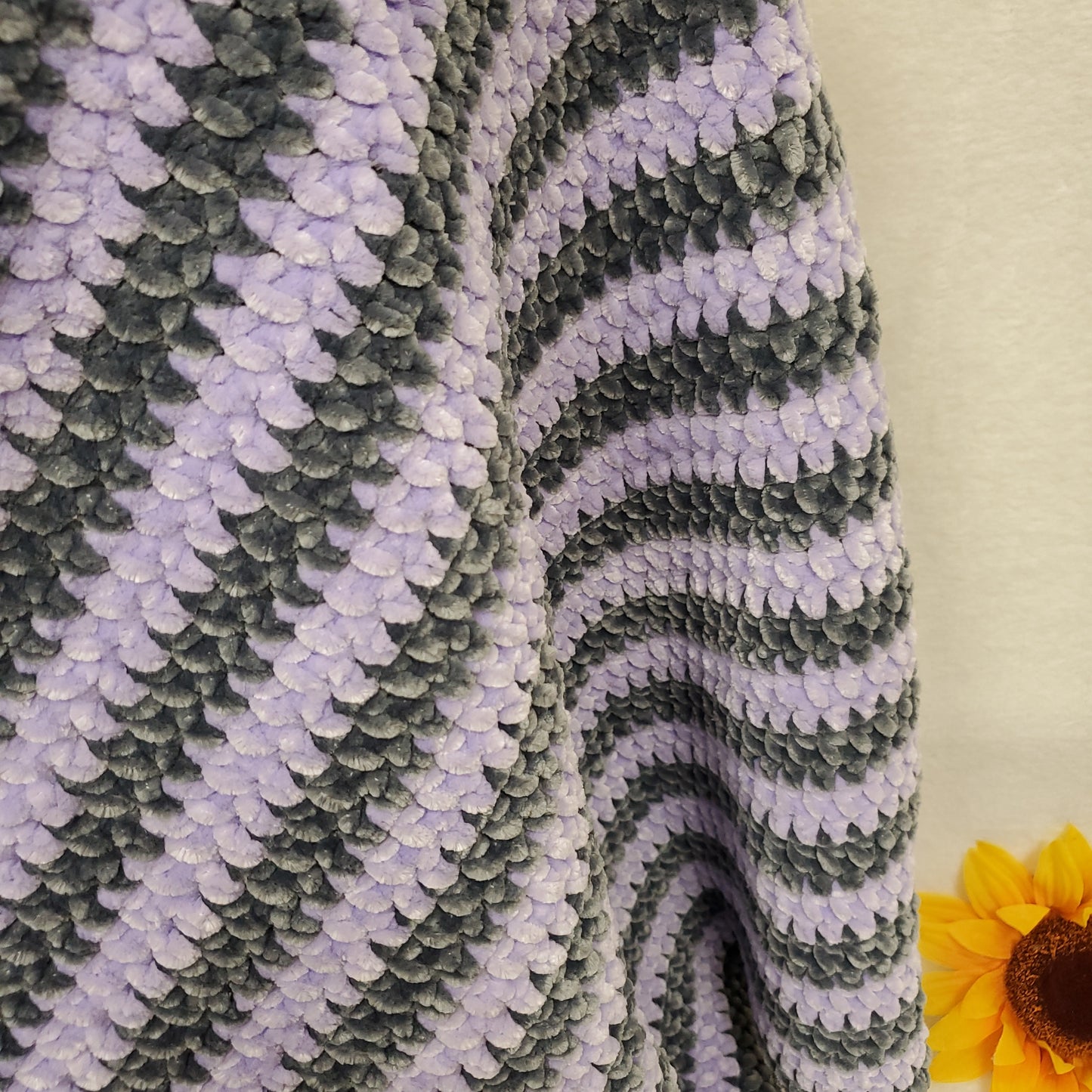 Handmade Crochet Baby Blanket - Soft & Cozy Newborn Gift