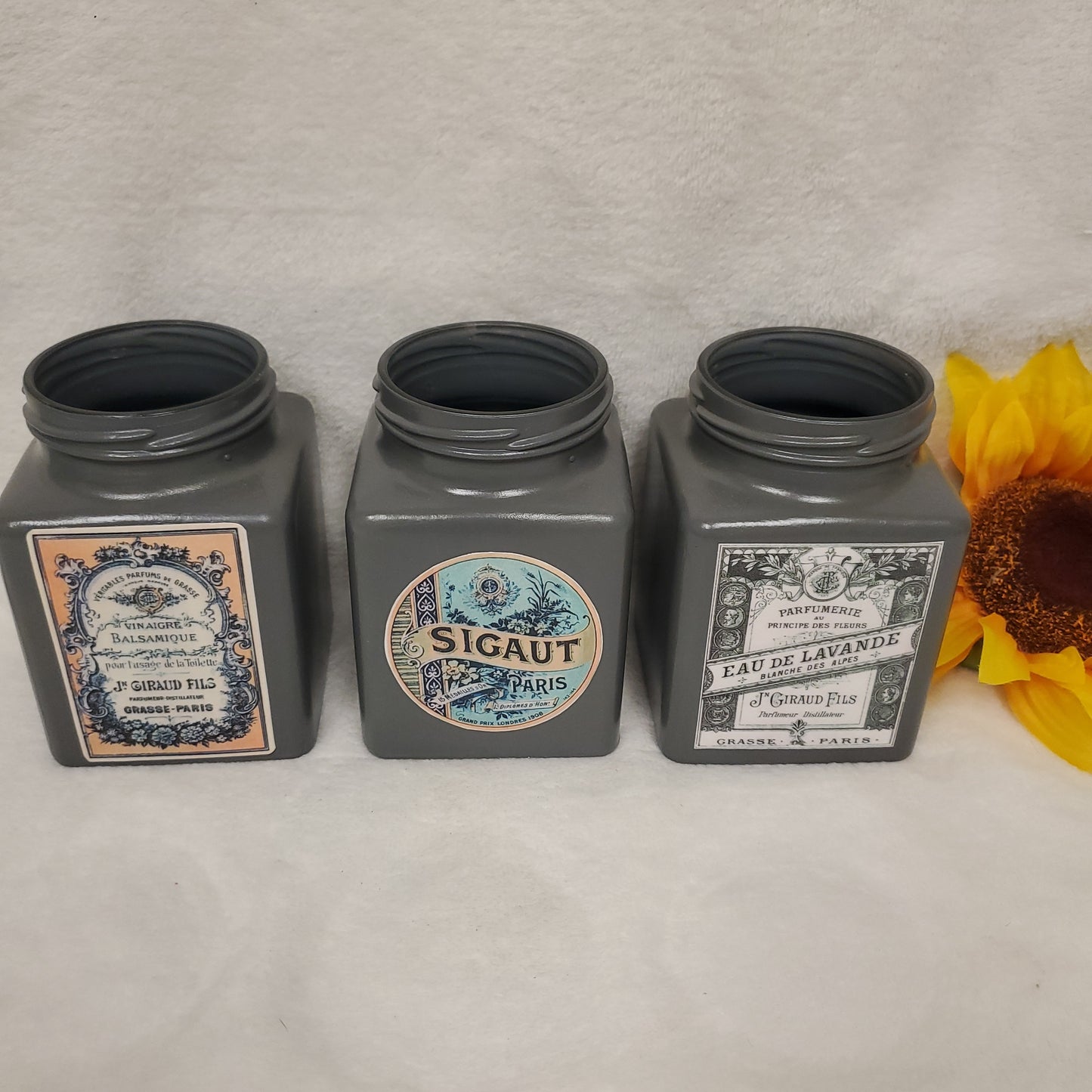 Farmhouse Style Decorated Vases (set of 3) - Medium Size