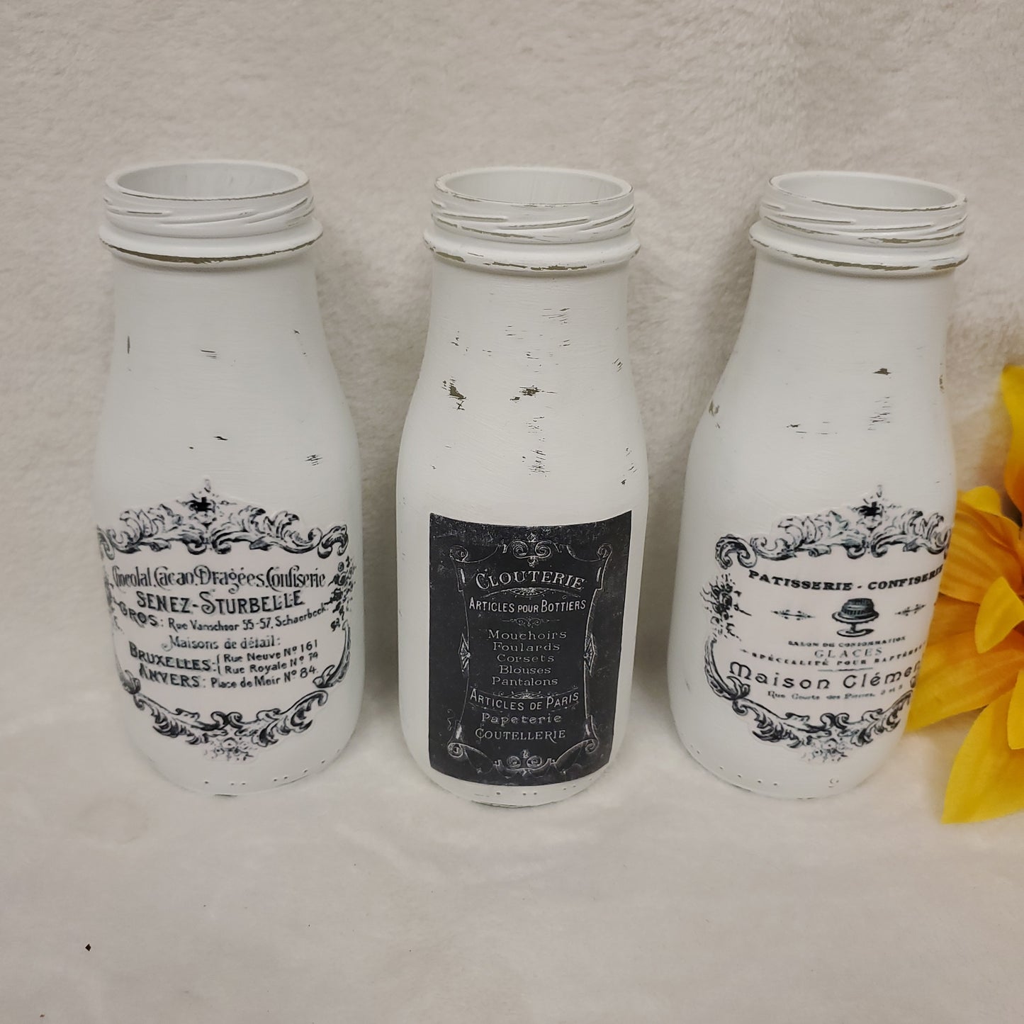 Vintage-Inspired Rustic Vases (set of 3) - Small Size