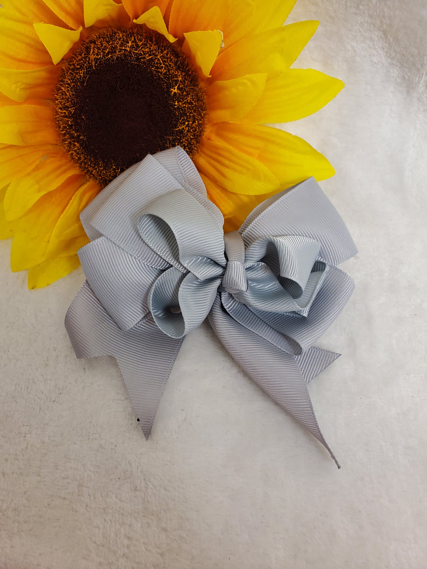 Cute & Colorful Hair Bow for Kids - Stylish Accessories