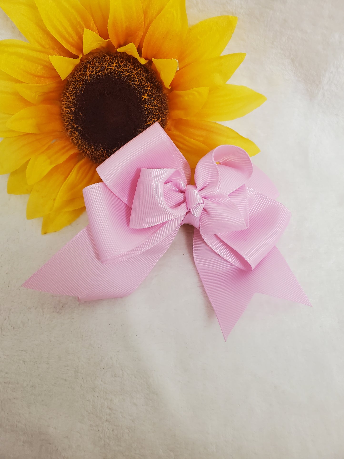 Cute & Colorful Hair Bow for Kids - Stylish Accessories