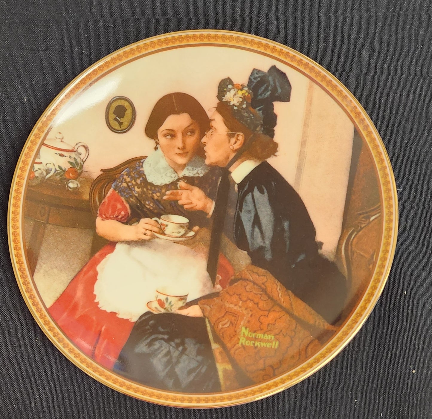 Rockwell Inspired Rediscovered Women Collector Plates - Patriotic Home  Decor