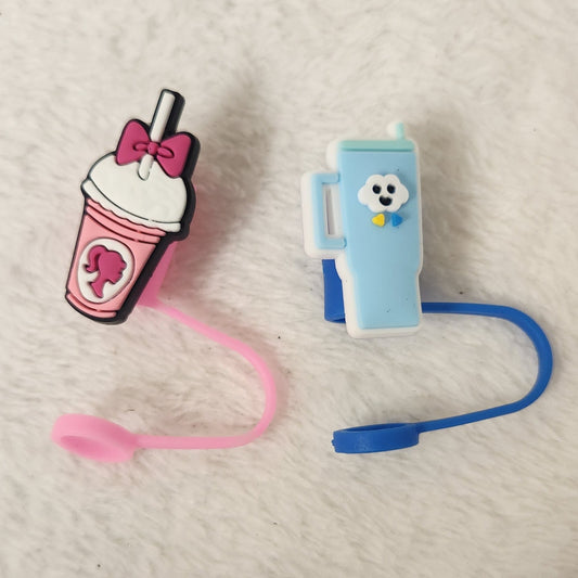 Bright and Cheerful Summer Straw Toppers for Refreshing Sips