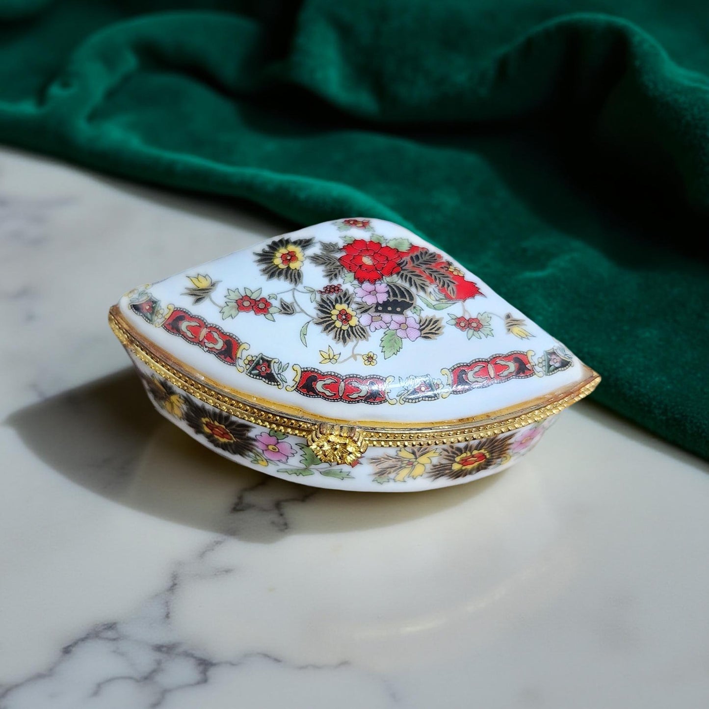 Vintage Multicolor Limoges Style Hand‑Painted Oriental Trinket Box