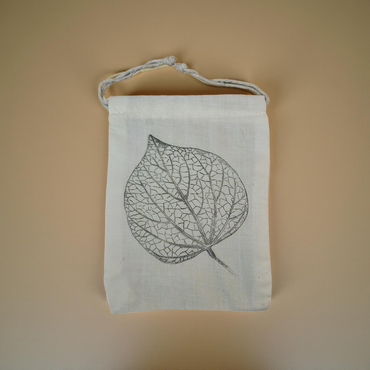 Festive Holiday Cloth Gift Bags - Reusable