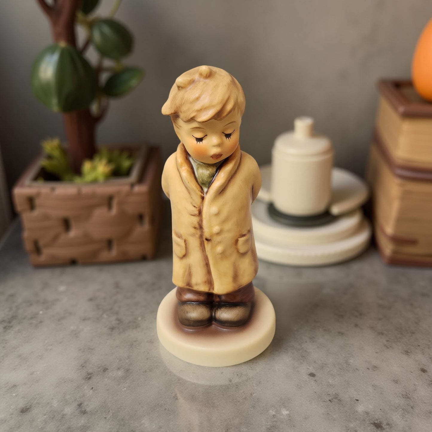 Hummel “Too Shy to Sing” Figurine – Model 845